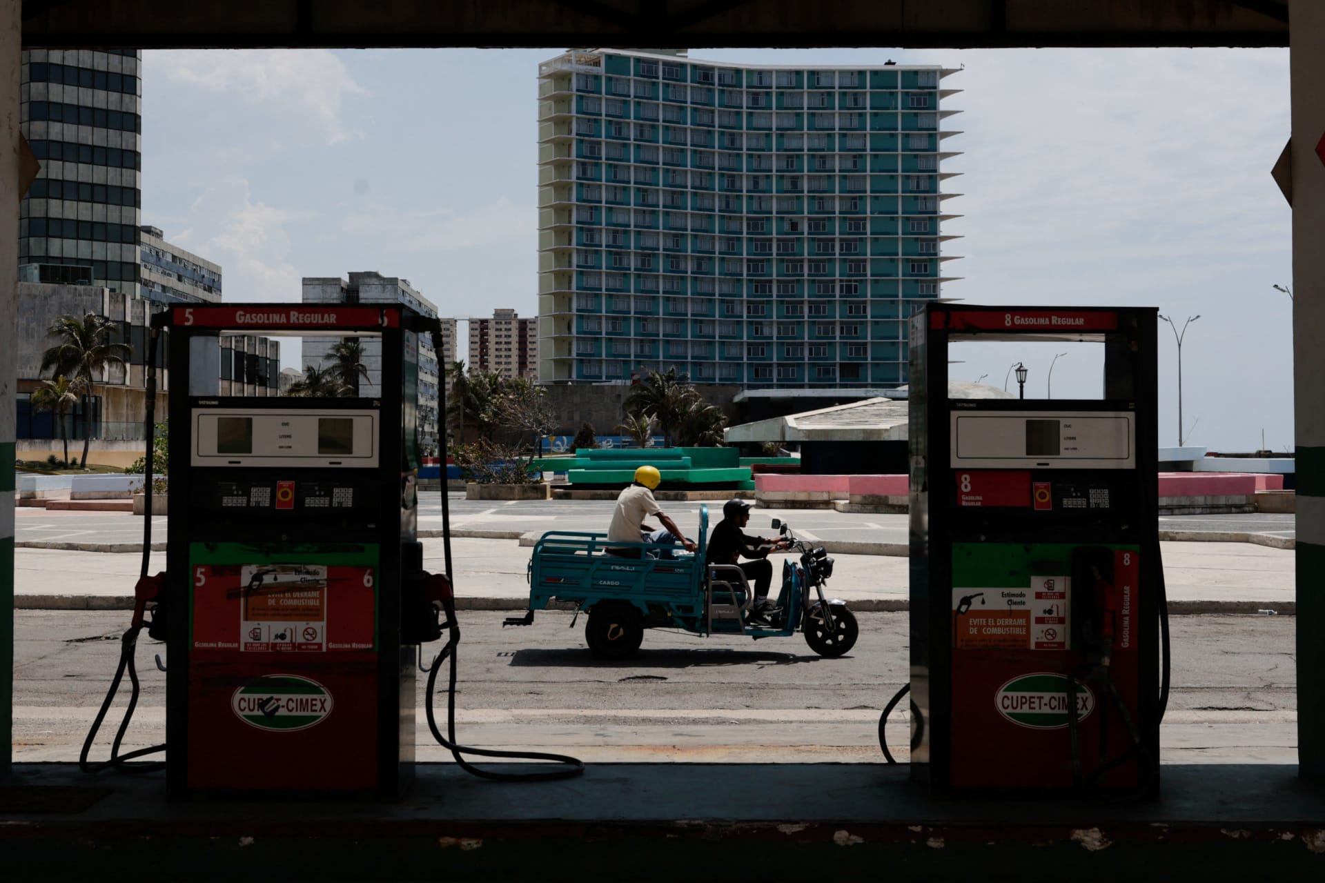 Cuba to adjust fuel prices to reflect import costs amid US blockade