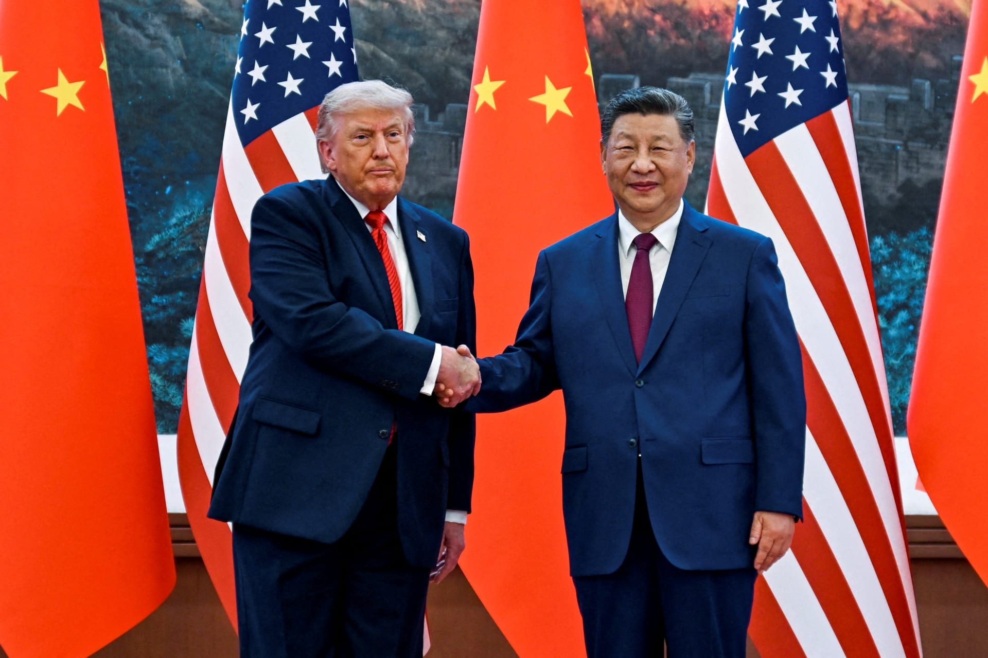 FILE PHOTO: FILE PHOTO: U.S. President Donald Trump visits China