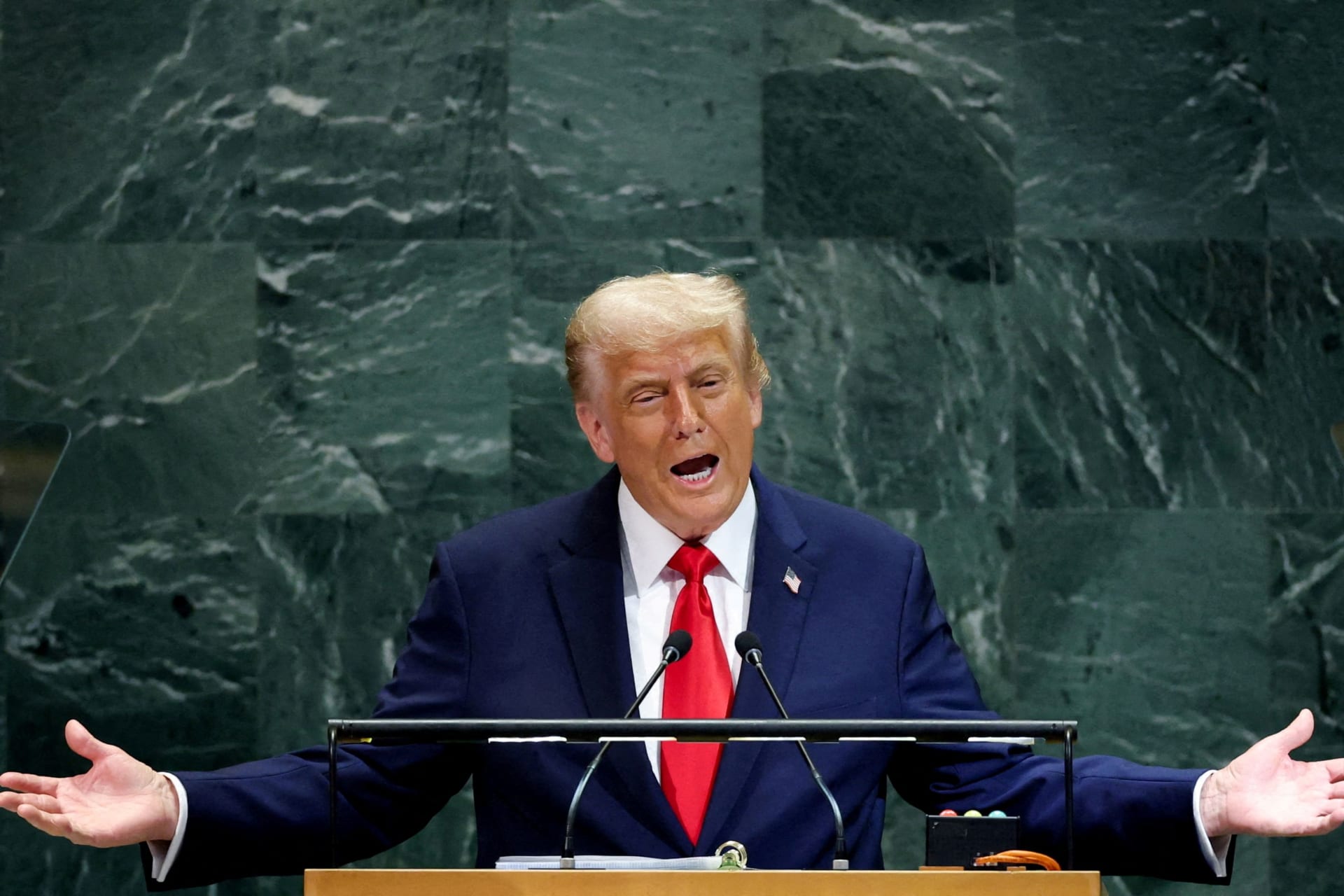 FILE PHOTO: U.S. President Donald Trump addresses the 80th United Nations General Assembly at U.N. headquarters in New York City, U.S., September 23, 2025. REUTERS/MIKE SEGAR/File Photo