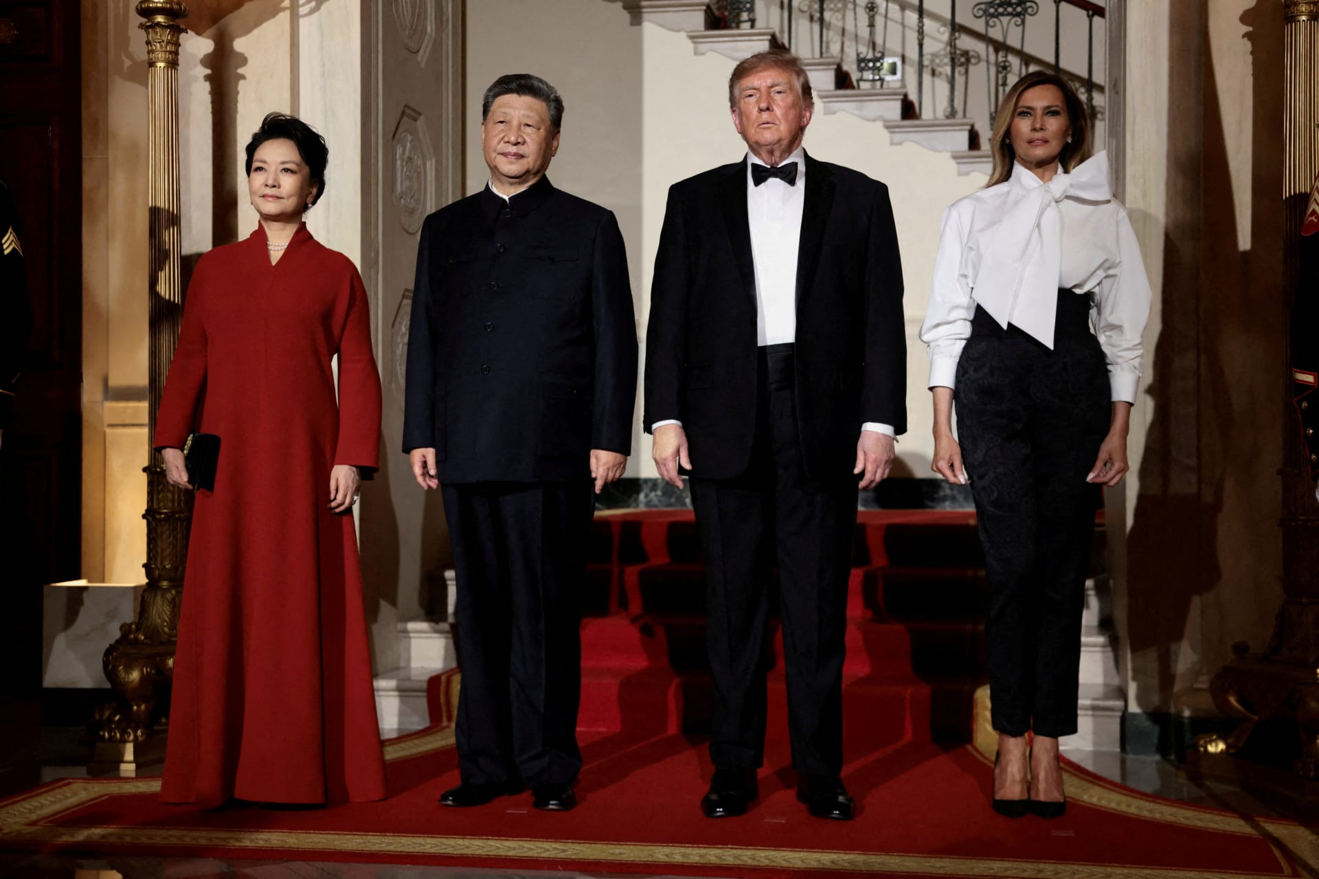 <p>US President Donald Trump and first lady Melania Trump pose with Chinese President Xi Jinping and his wife, Peng Liyuan, at the White House ahead of a state dinner in Washington, D.C., US, September 24, 2026.</p>
