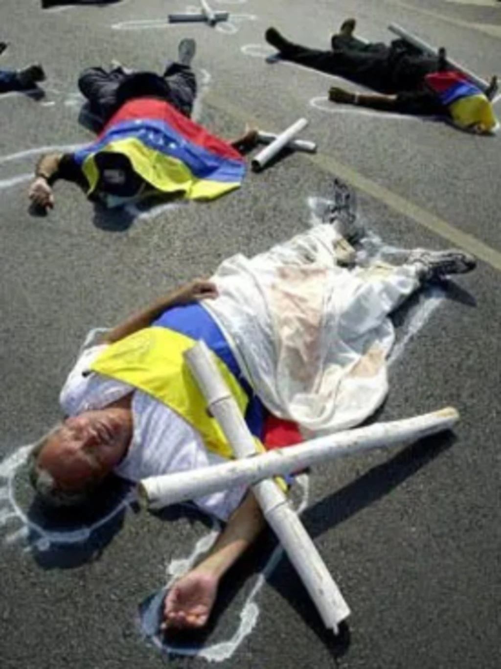 The opposition recreates the protest that led to the coup.
