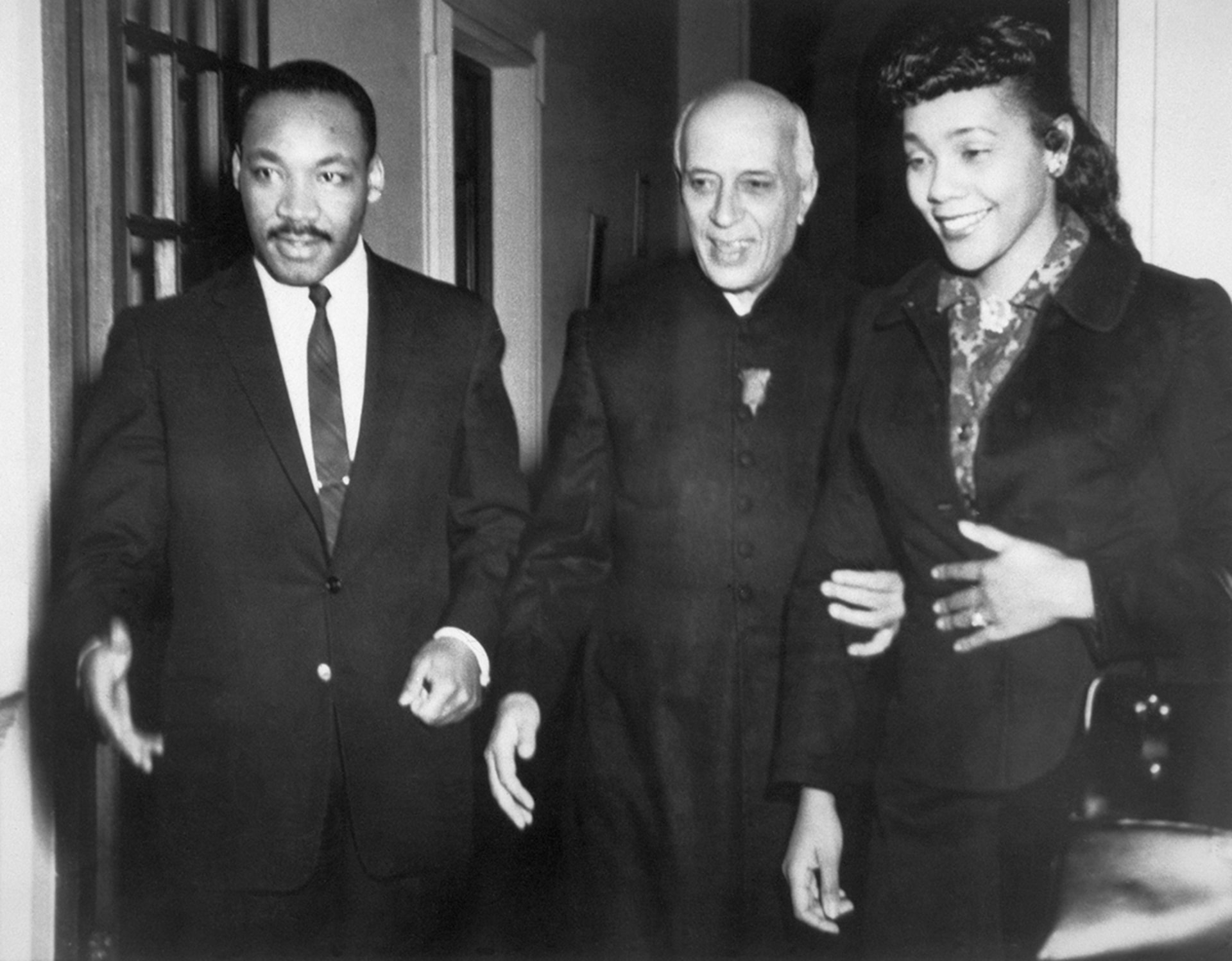 Martin Luther King Jr. and Coretta Scott King meet with Indian Prime Minister Jawaharlal Nehru. Bettmann/Getty Images
