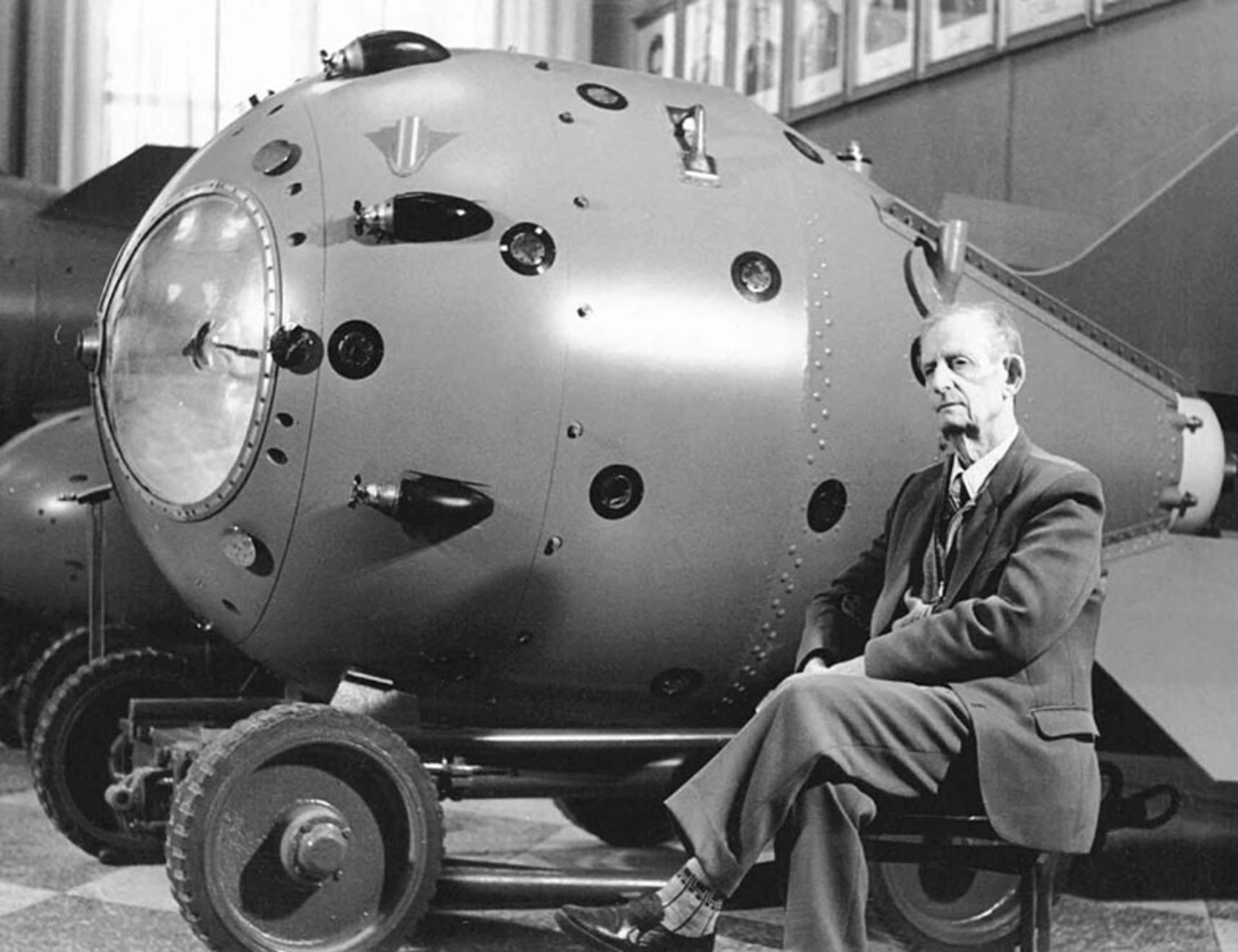 The director of the Soviet A-bomb project, Yuliy Khariton, and RDS-1, the Soviet Union’s first atomic bomb. 
