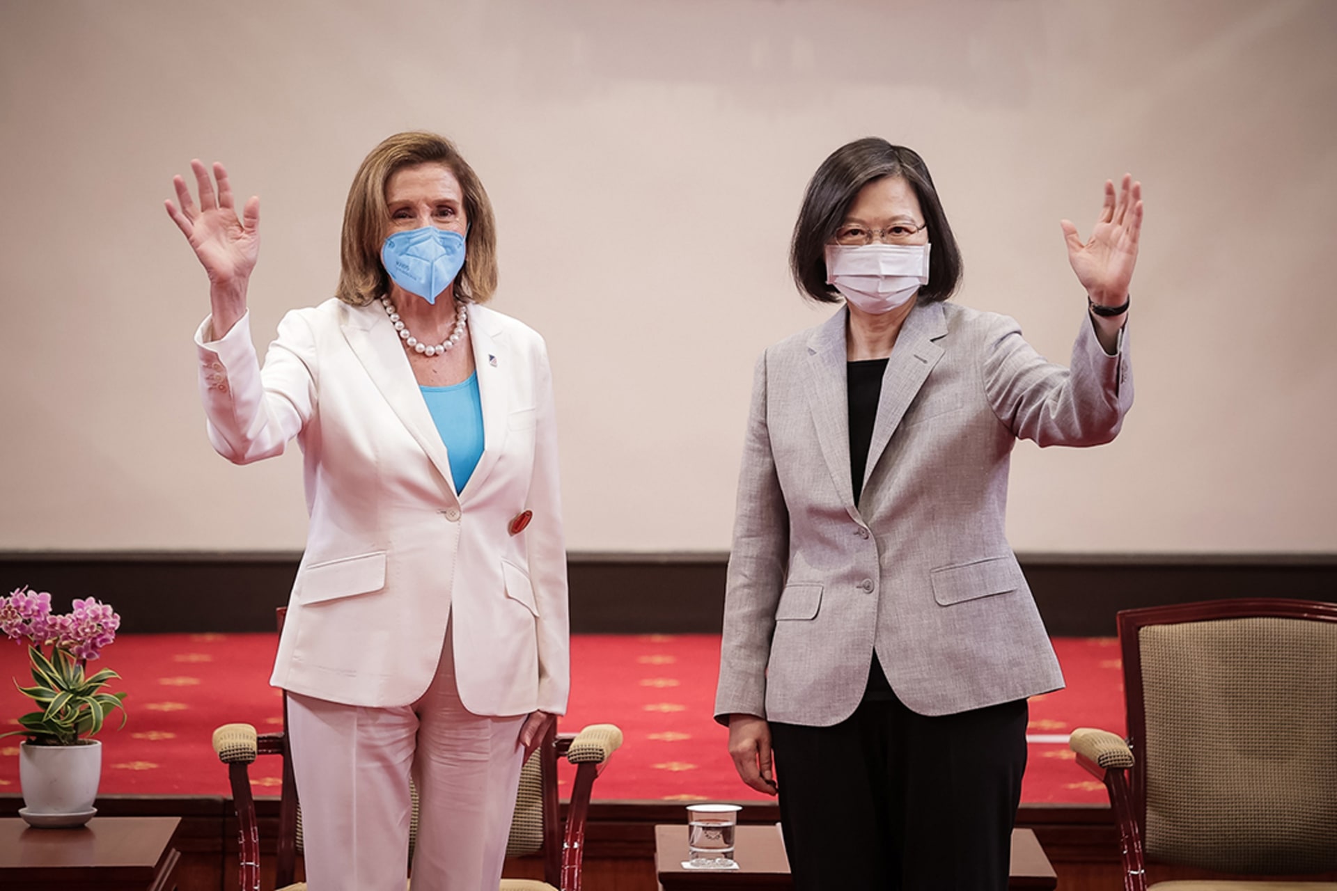 U.S. House Speaker Nancy Pelosi meets Taiwanese President Tsai Ing-wen in Taipei, 
