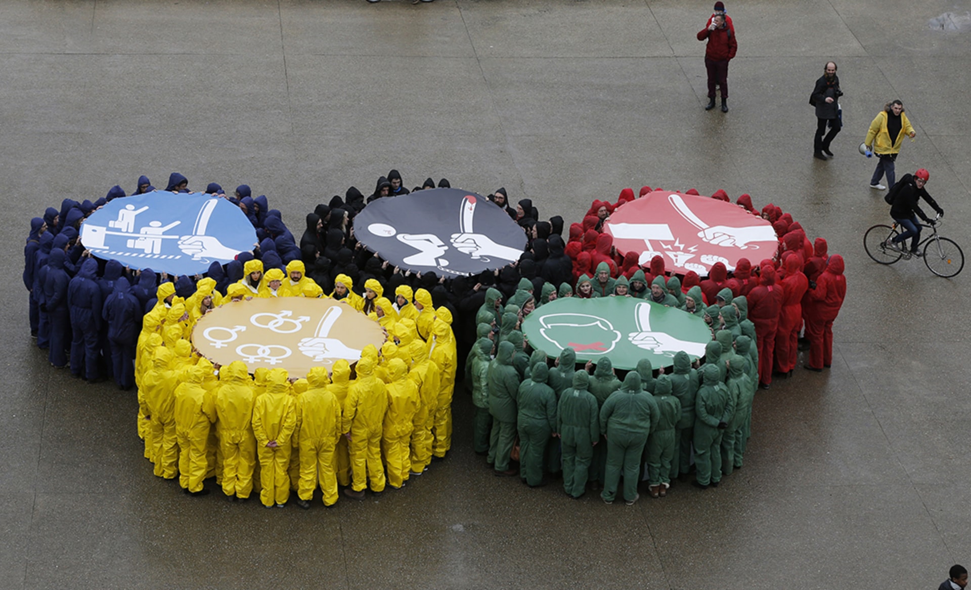 Activists in Paris stage a protest against the Sochi Olympics a week before the games begin. Gonzalo Fuentes/Reuters