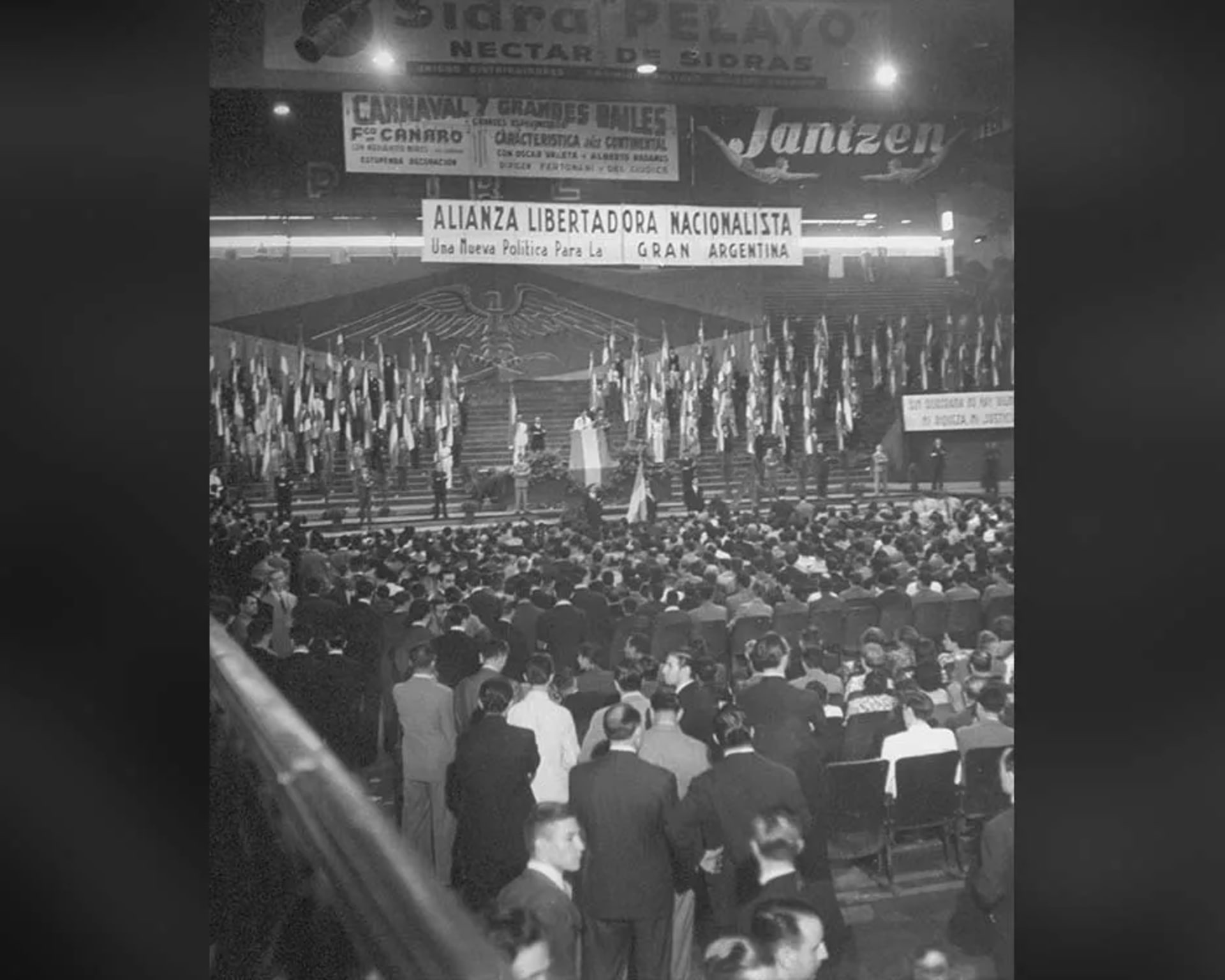 A photo of a meeting of the Nationalist Liberation Alliance in Buenos Aires showing the audience and stage.