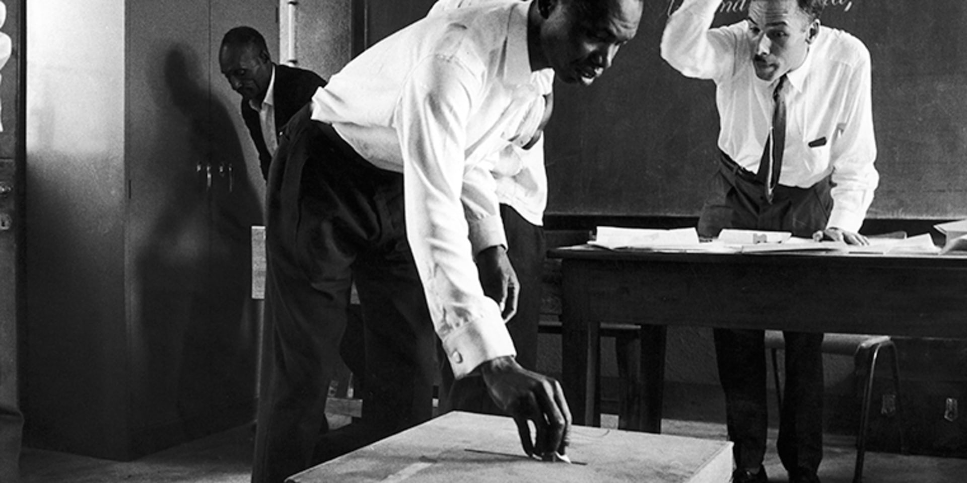 An election in Belgian Congo, controlled by Belgians, before independence was granted in May 1960 under the name Democratic Republic of the Congo.
