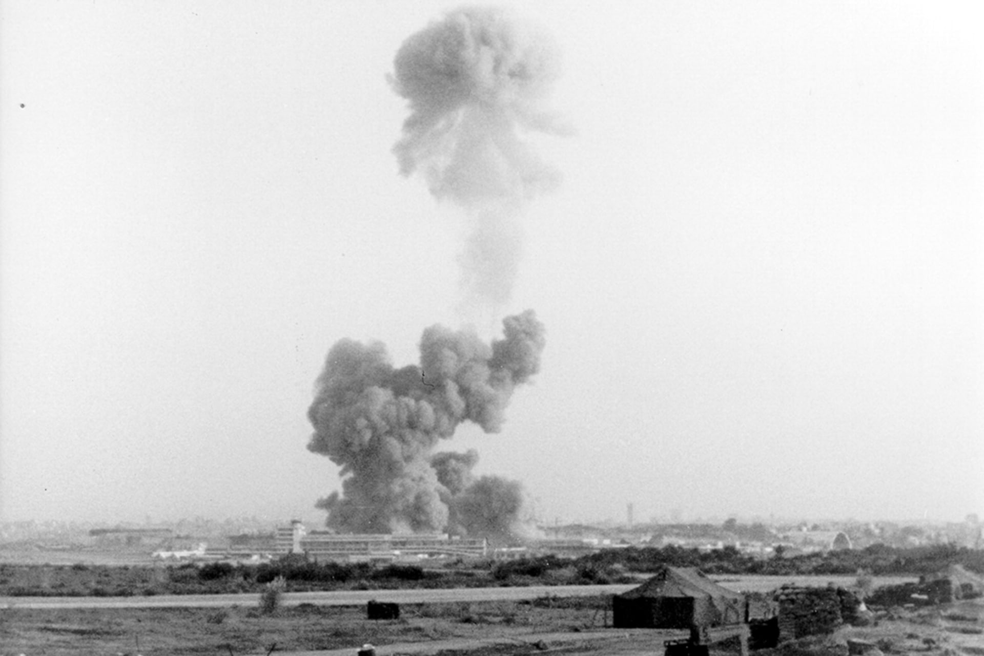A large cloud of smoke created by the explosion at the Marine Corps building in Beirut, Lebanon, on October 23, 1983.