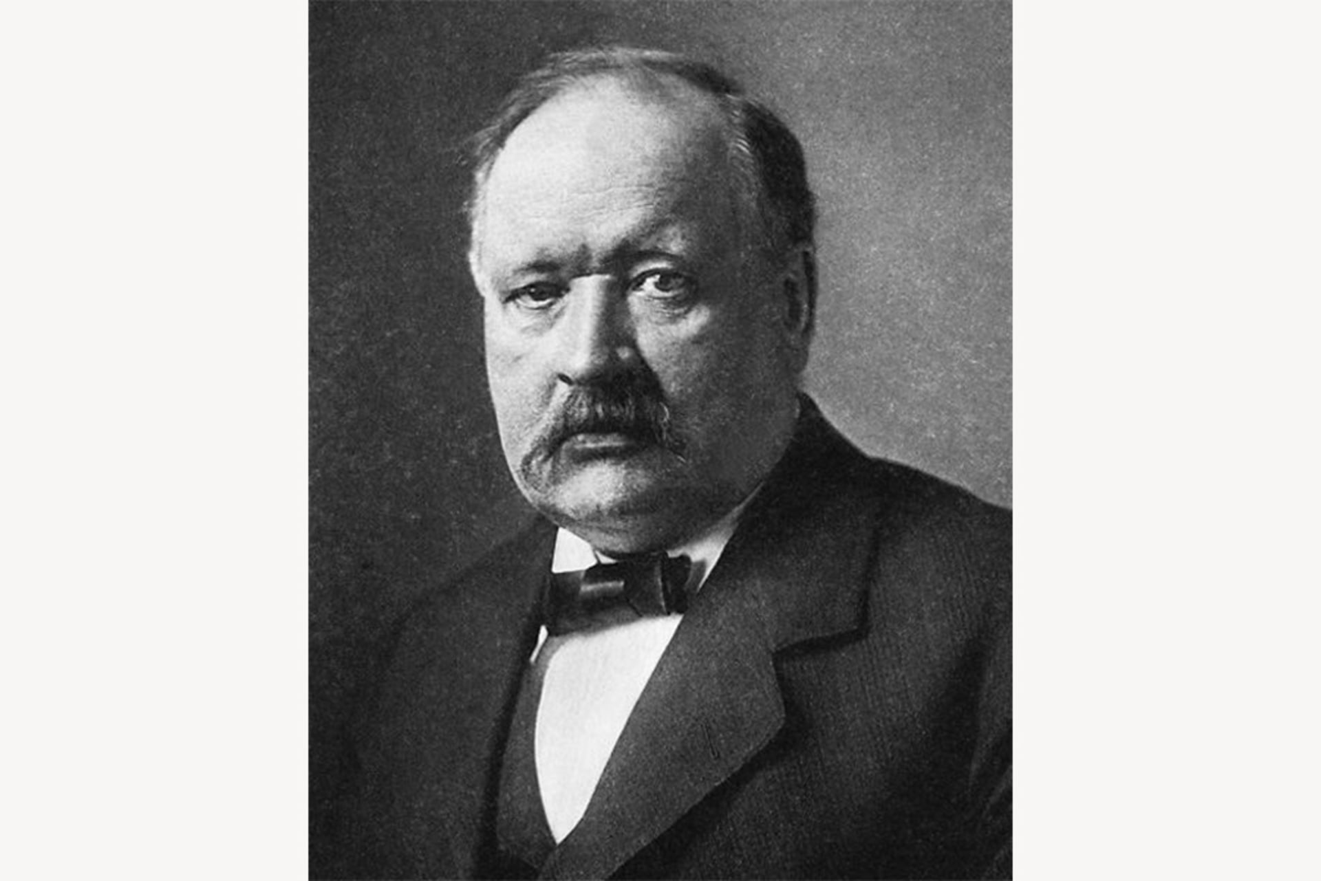 A photo of Svante Arrhenius taken in 1909.