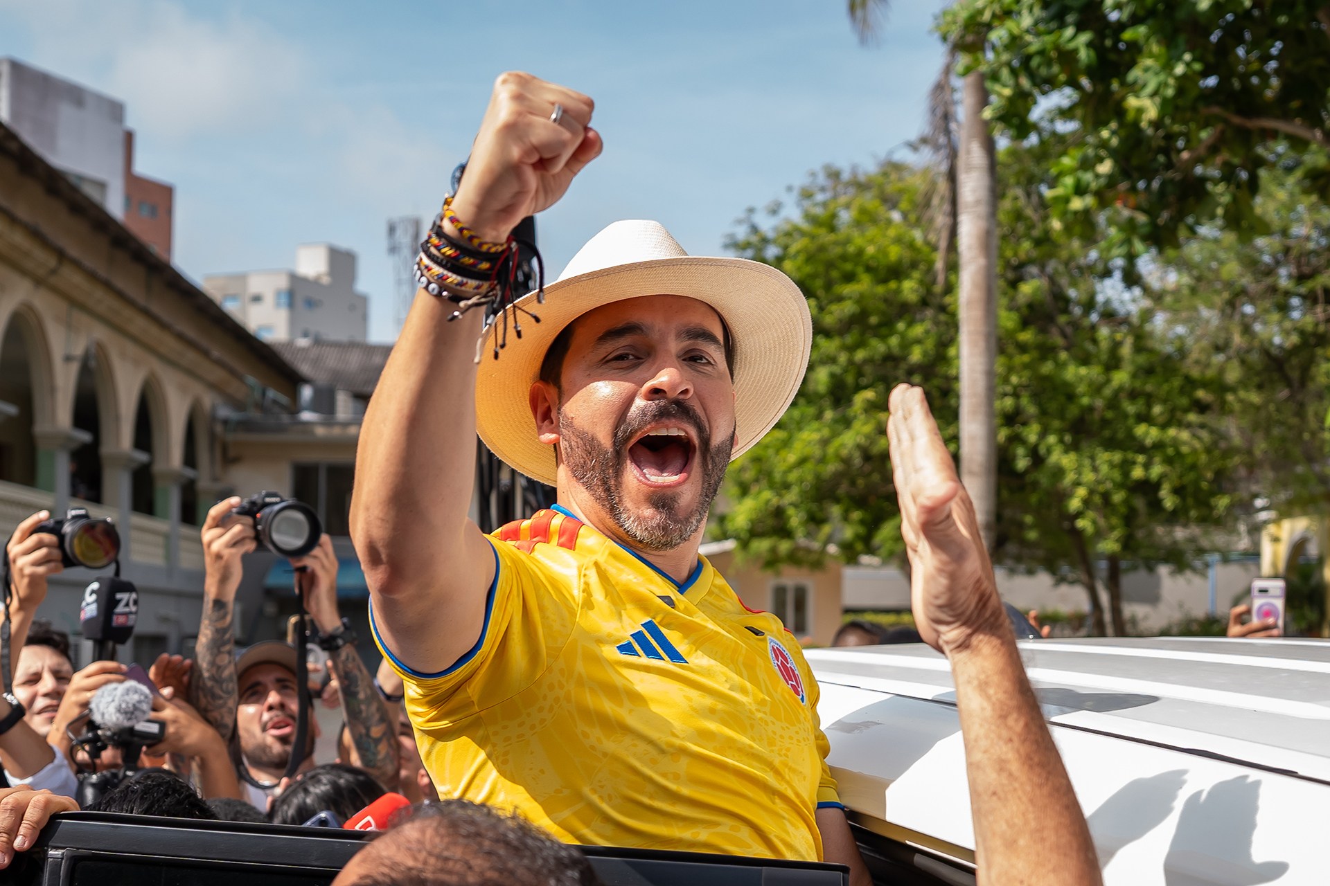 Abelardo de la Espriella waves to supporters after casting his vote during the 2026 presidential runoff in Colombia on June 21, 2026 in Barranquilla, Colombia. Leonardo Castañeda/Getty Images