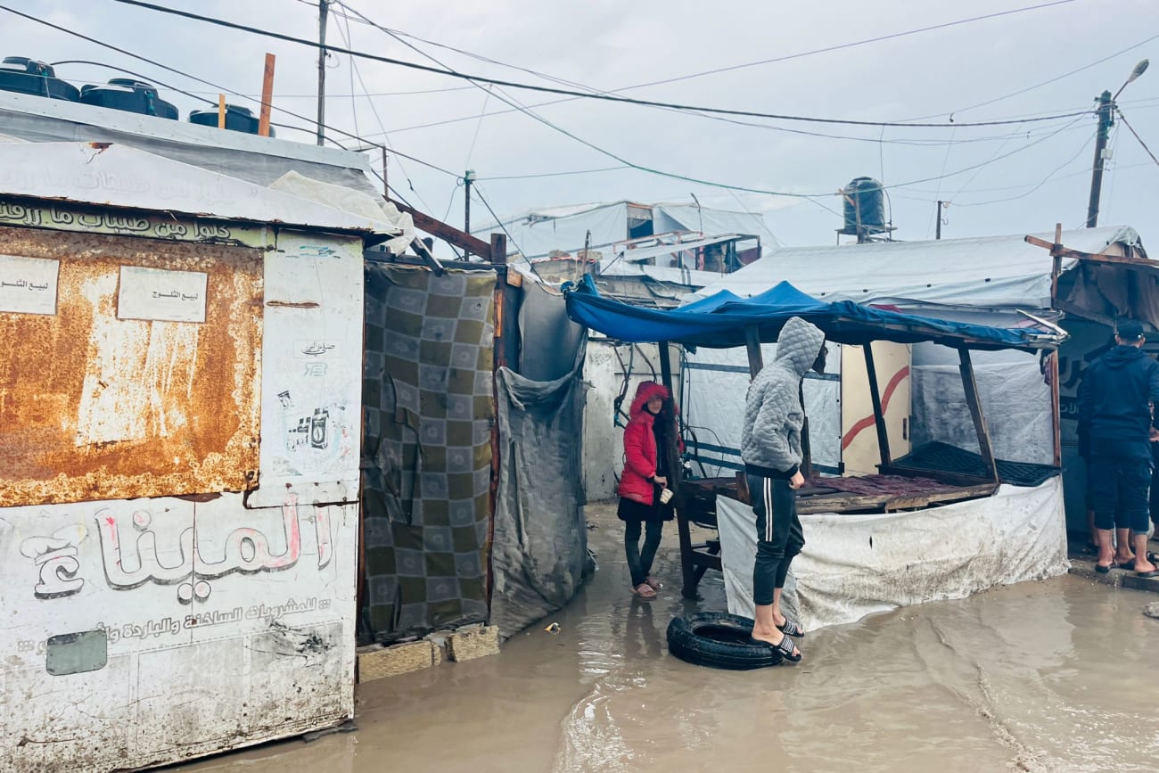 Photo of shelter conditions and recent flooding, in Gaza, on December 2025.