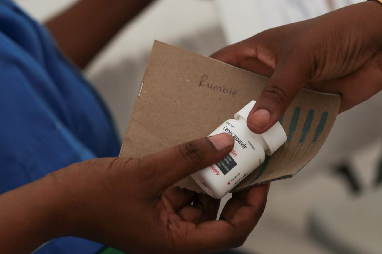 A health official holds Lenacapavir, a long‑acting HIV prevention treatment, in Epworth outside the capital Harare, Zimbabwe, February 19, 2026.REUTERS/Philimon Bulawayo