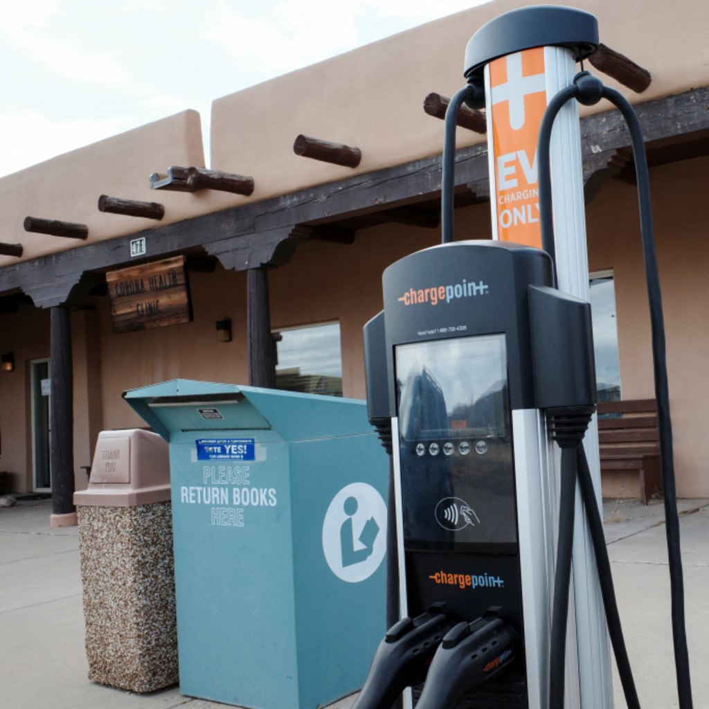 <p>Chargepoint EV charging station in Corona, New Mexico</p>