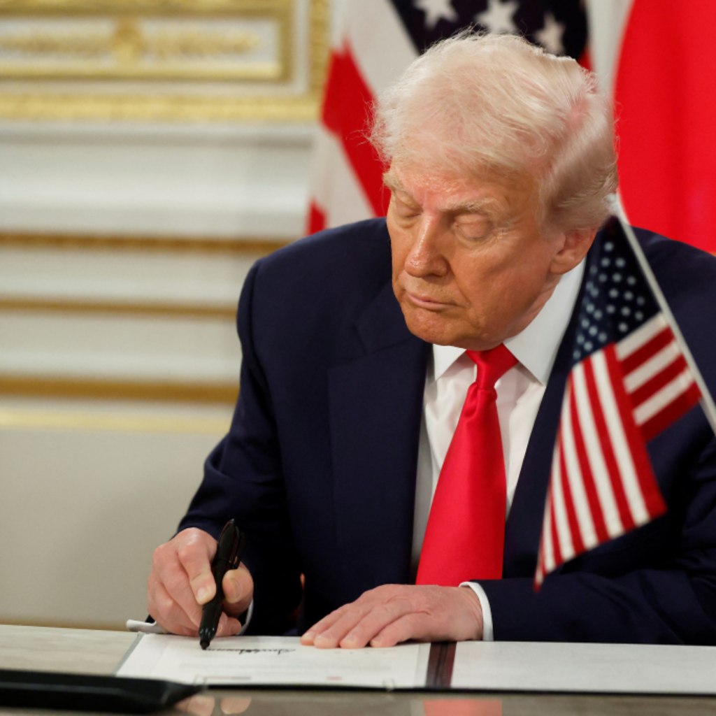 Trump signs trade deal