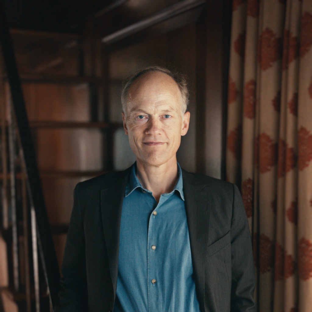 0039_Sebastian-Mallaby-102 copy