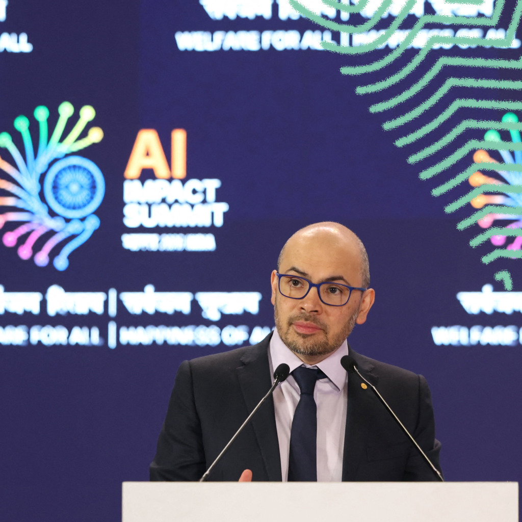 040826040126_ApplePodcasts-Website_3000x3000