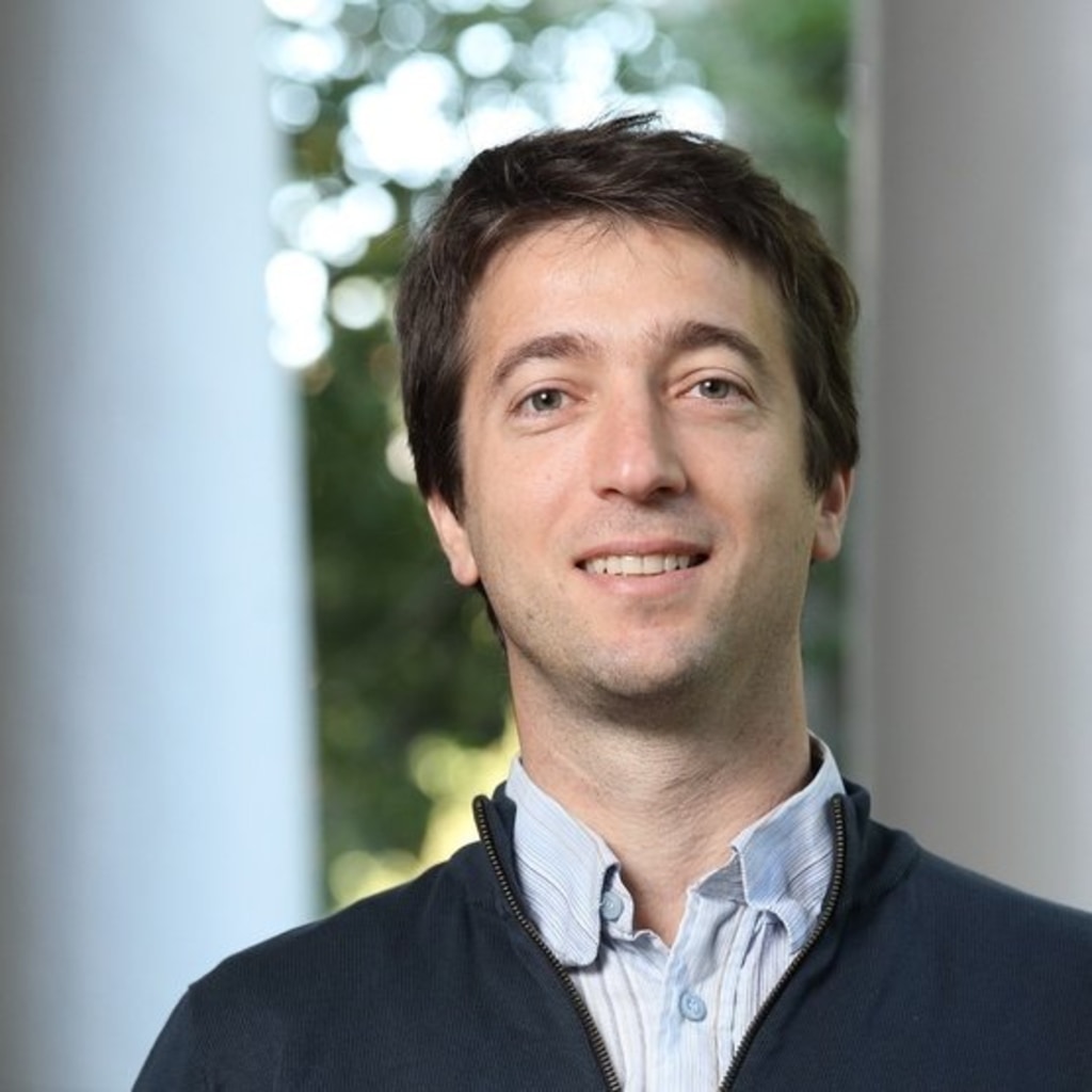 Dr. Sebastian Elbaum