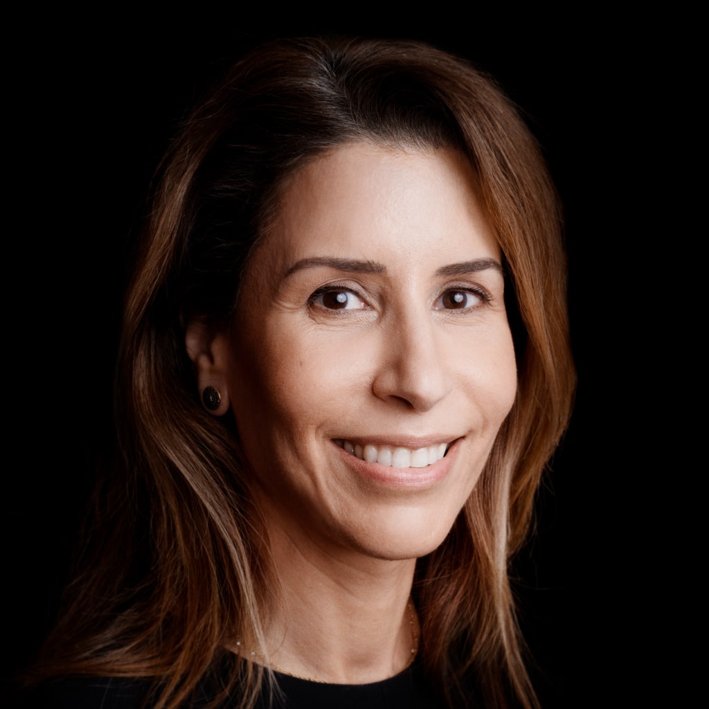 Portrait image of Luciana L. Borio