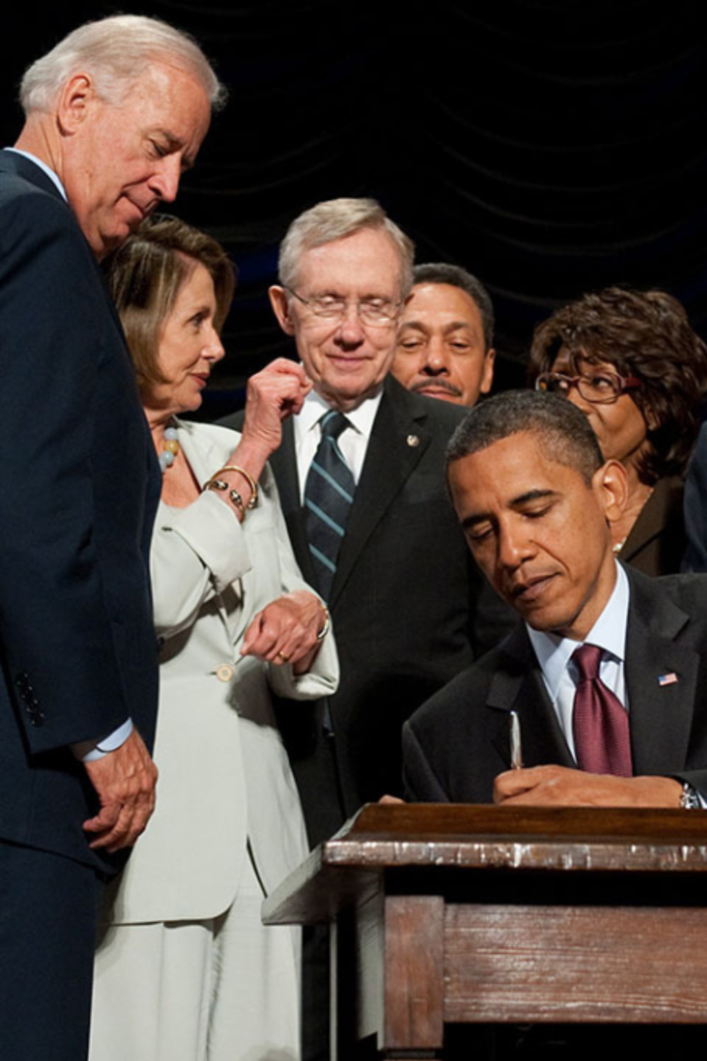 <p>Former U.S. President Barack Obama signs the Dodd-Frank Act in 2010.</p>