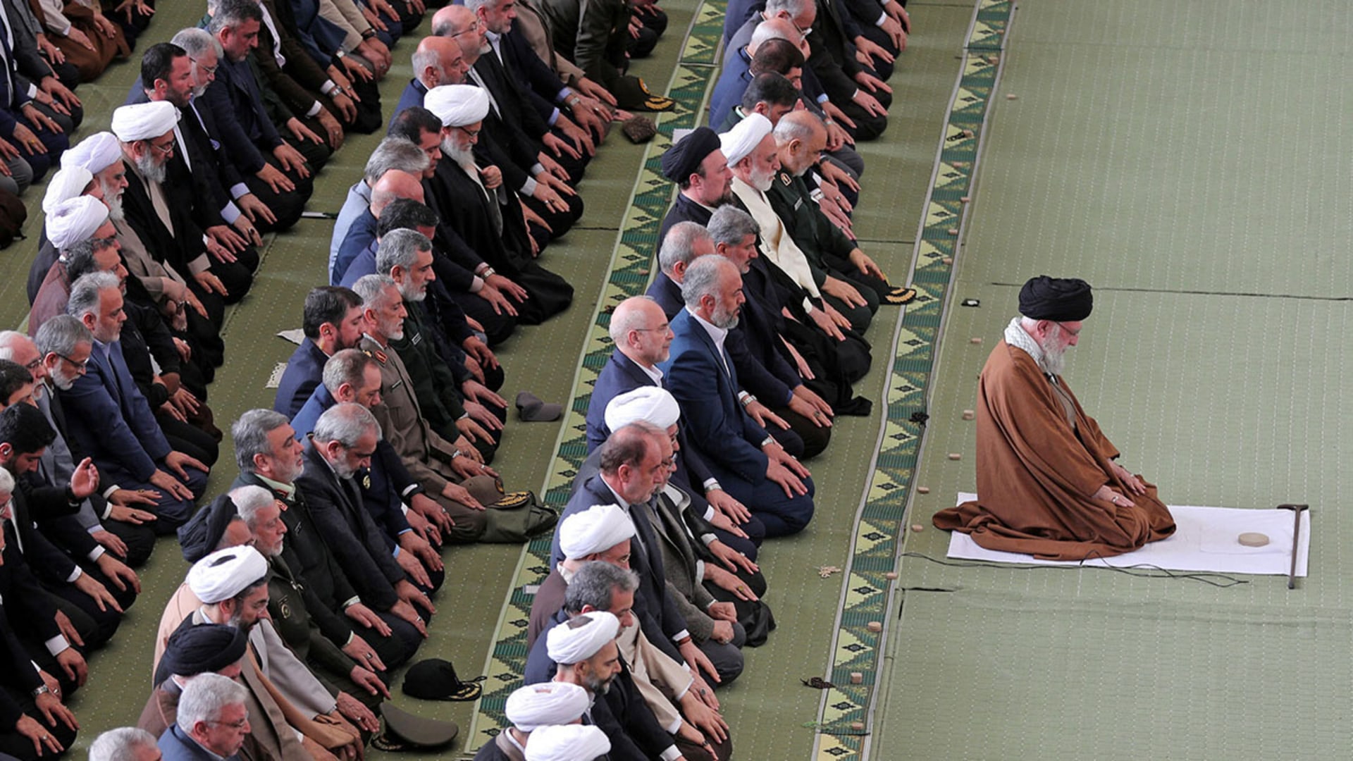 <p>Iran’s Supreme Leader Ayatollah Ali Khamenei attends Eid al-Fitr prayers in Tehran, Iran on March 31, 2025.</p>
