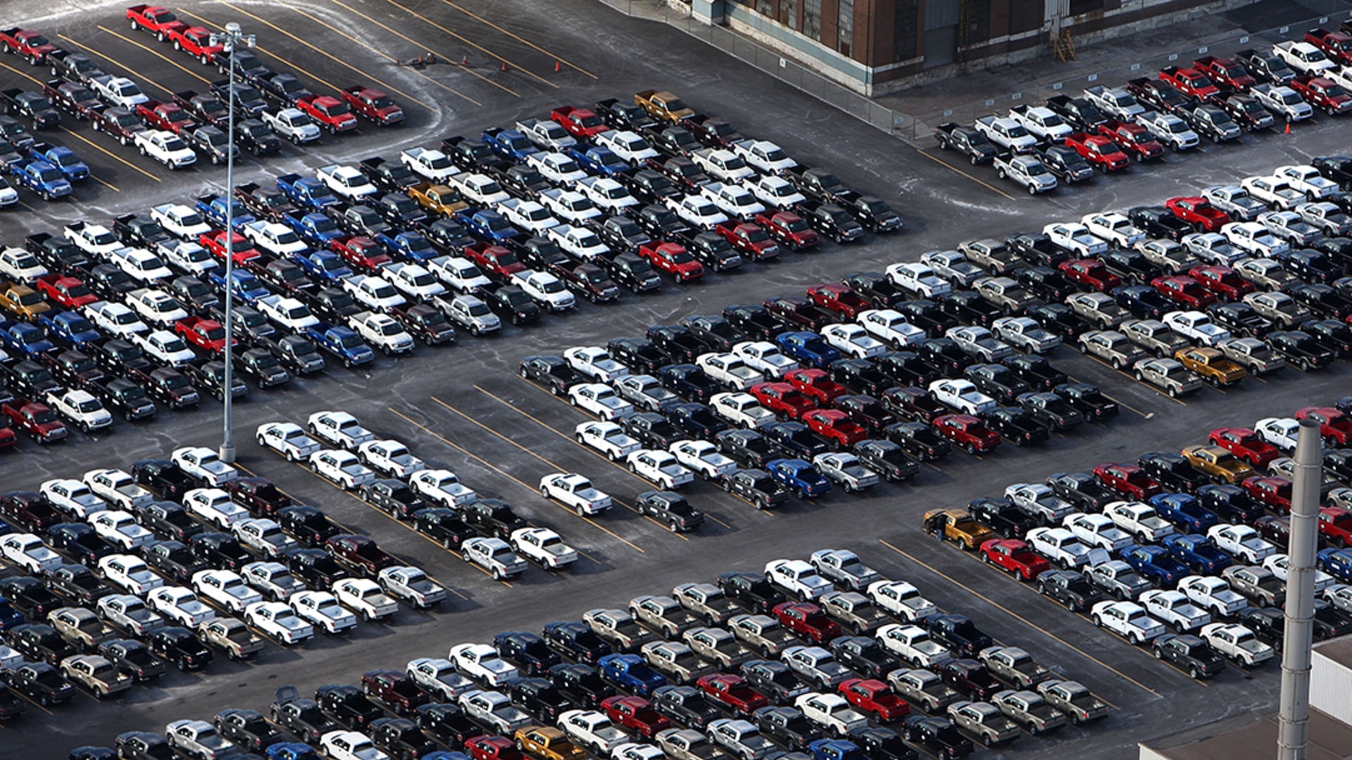 Car and truck inventories rise in Detroit, Michigan, as auto sales plummet across the country in 2008.
