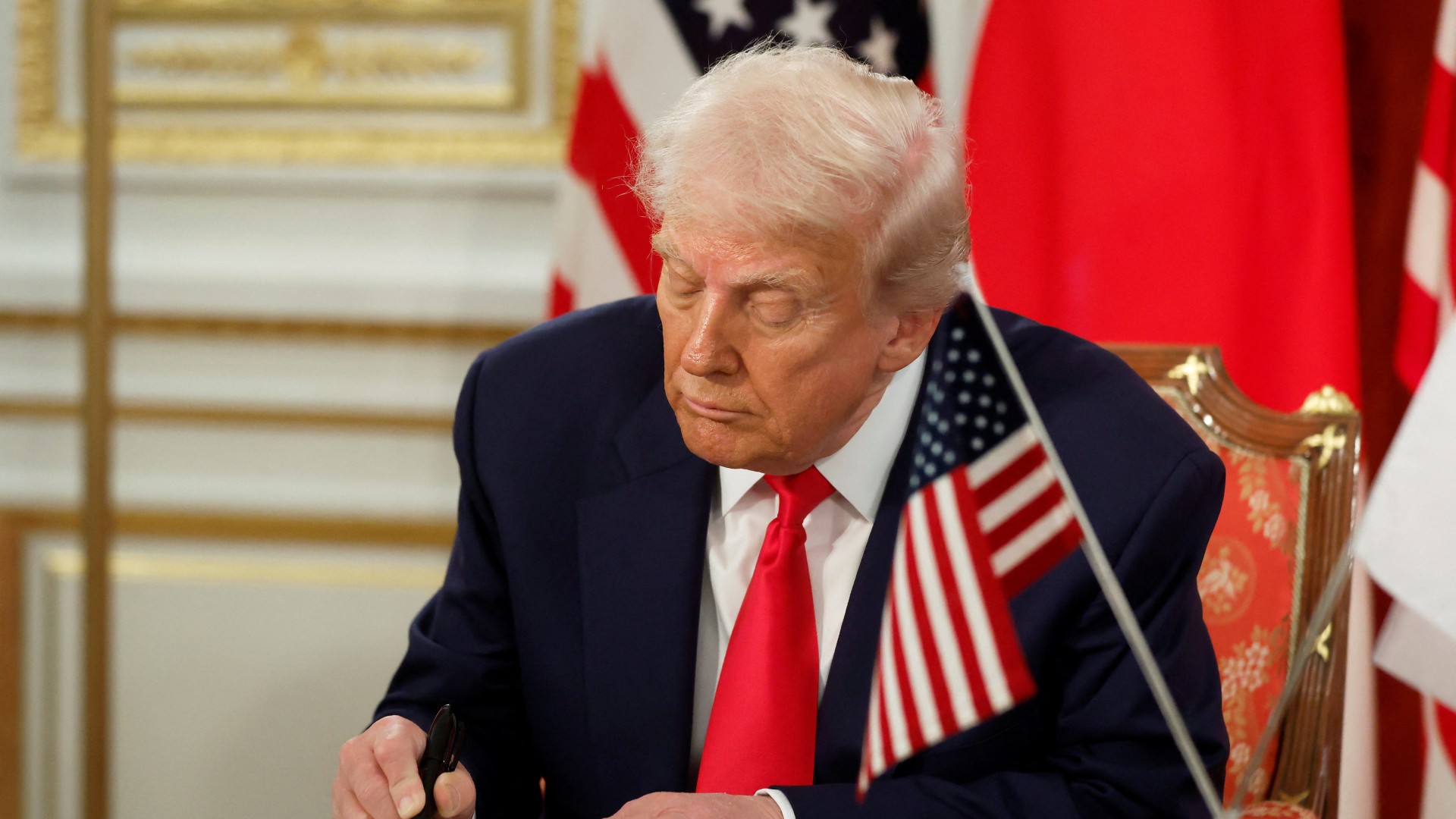 Trump signs trade deal
