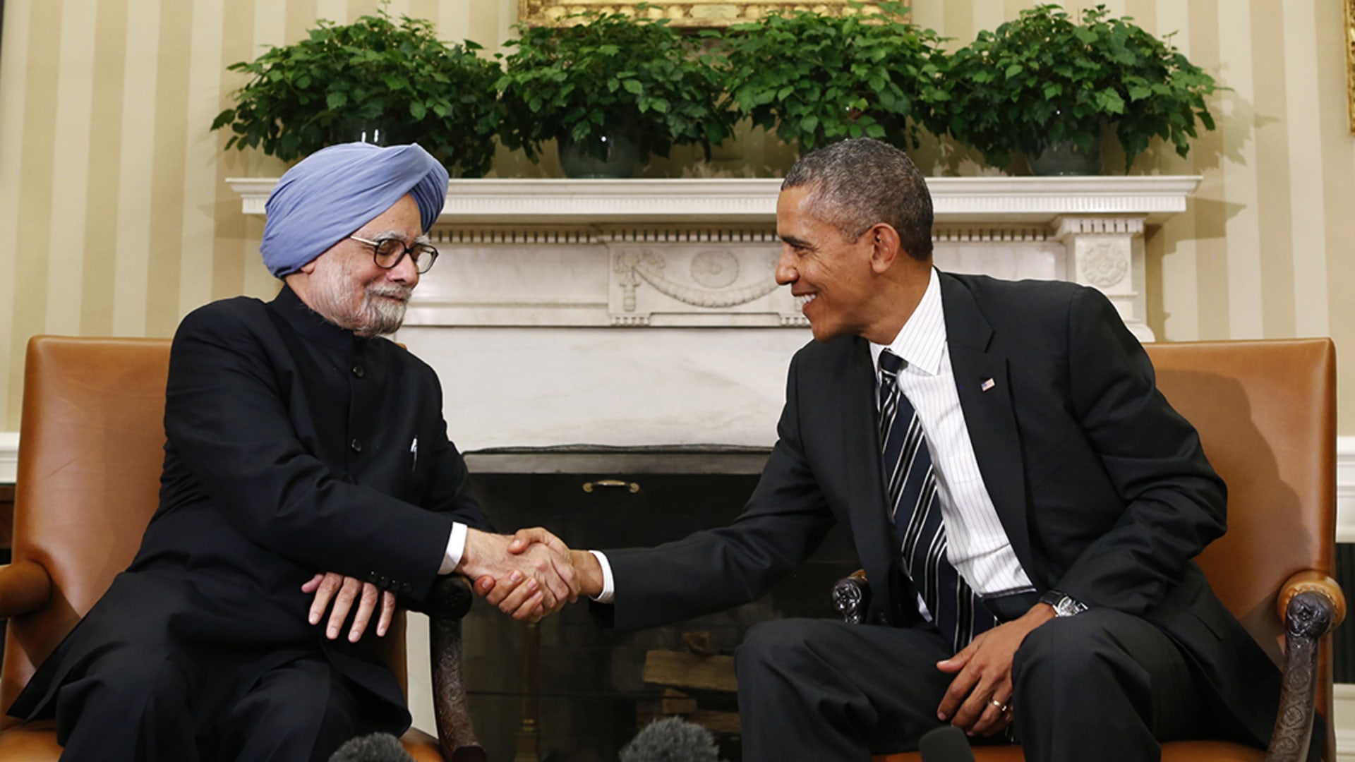 President Barack Obama with India’s Prime Minister Manmohan Singh in the Oval Office. Kevin Lamarque/Reuters