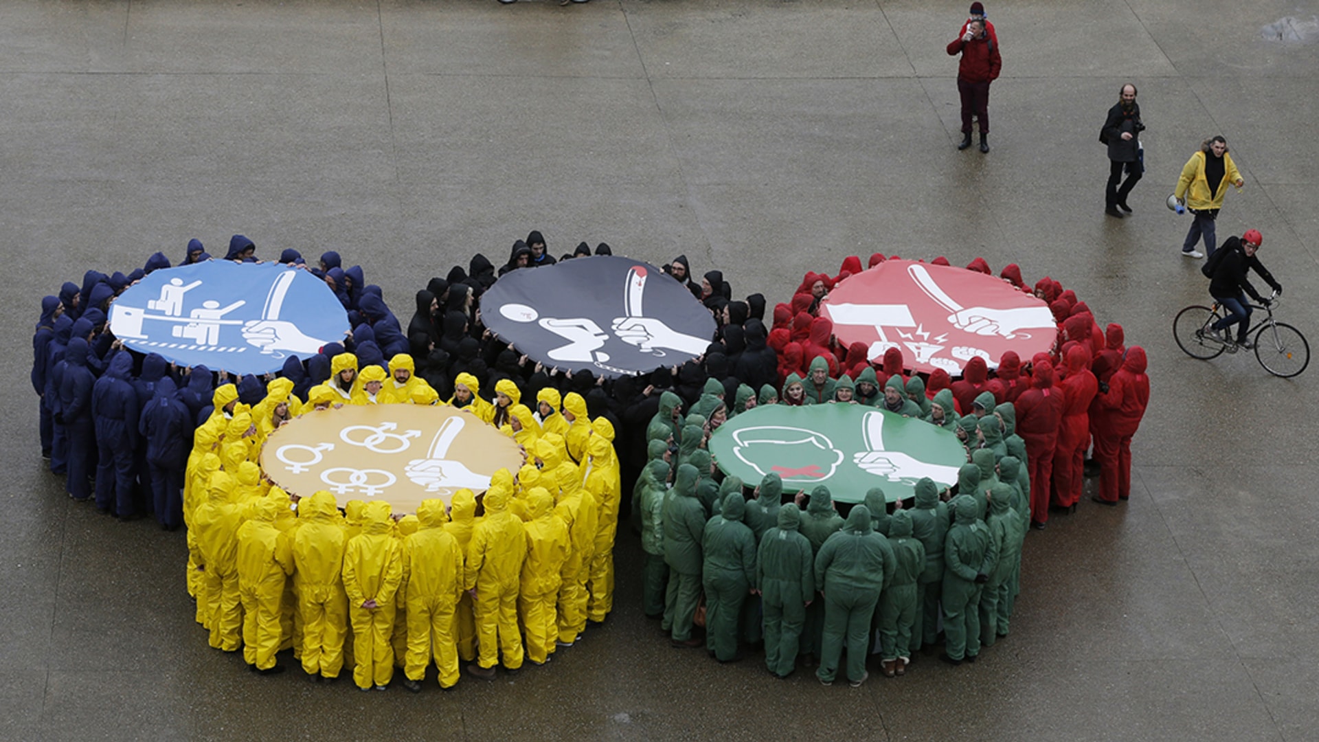 Activists in Paris stage a protest against the Sochi Olympics a week before the games begin. Gonzalo Fuentes/Reuters