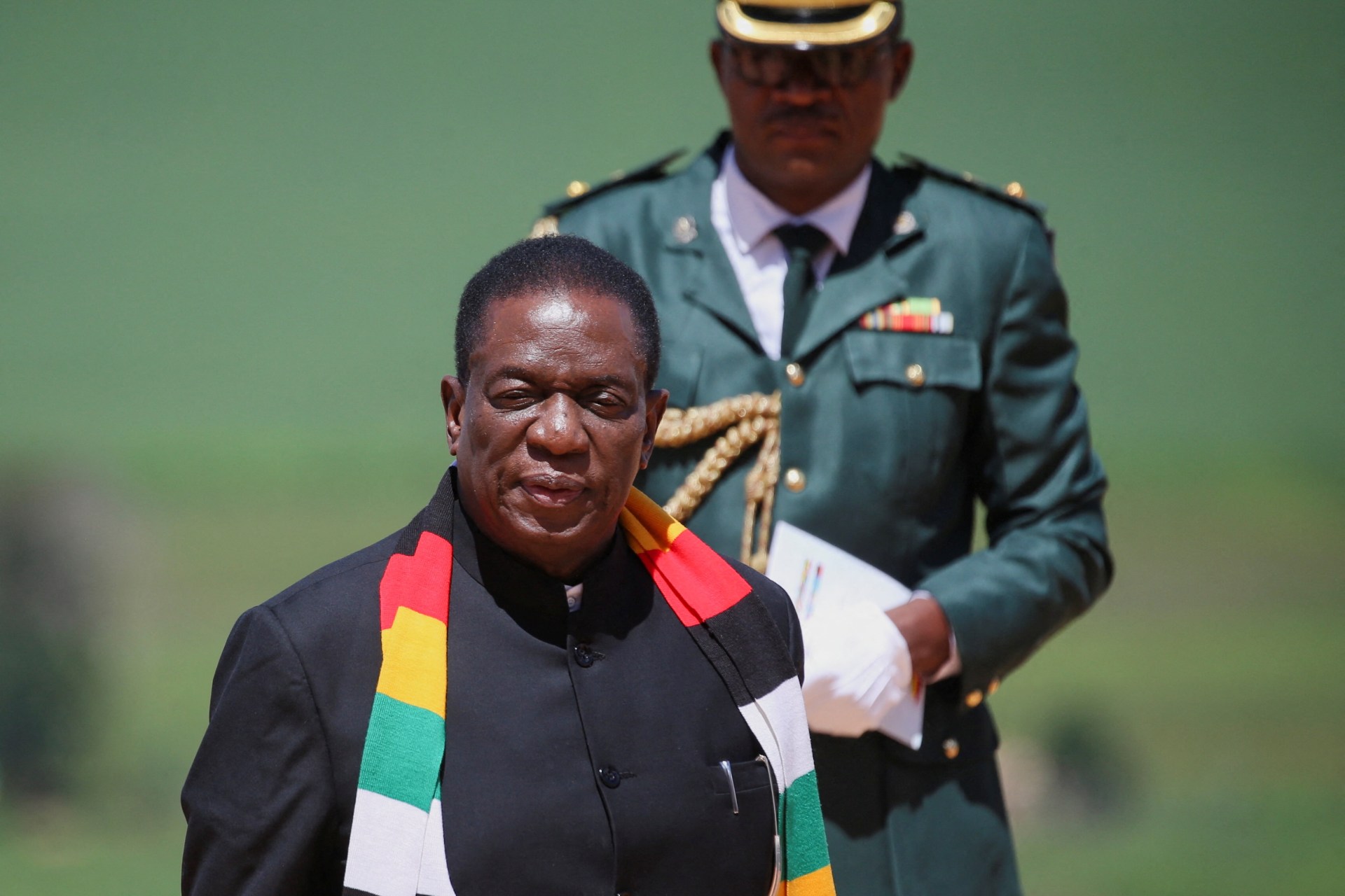 <p>Zimbabwean President Emmerson Mnangagwa arrives before an Extra Ordinary Southern African Development Community Summit in Harare, Zimbabwe, on January 31, 2025.</p>