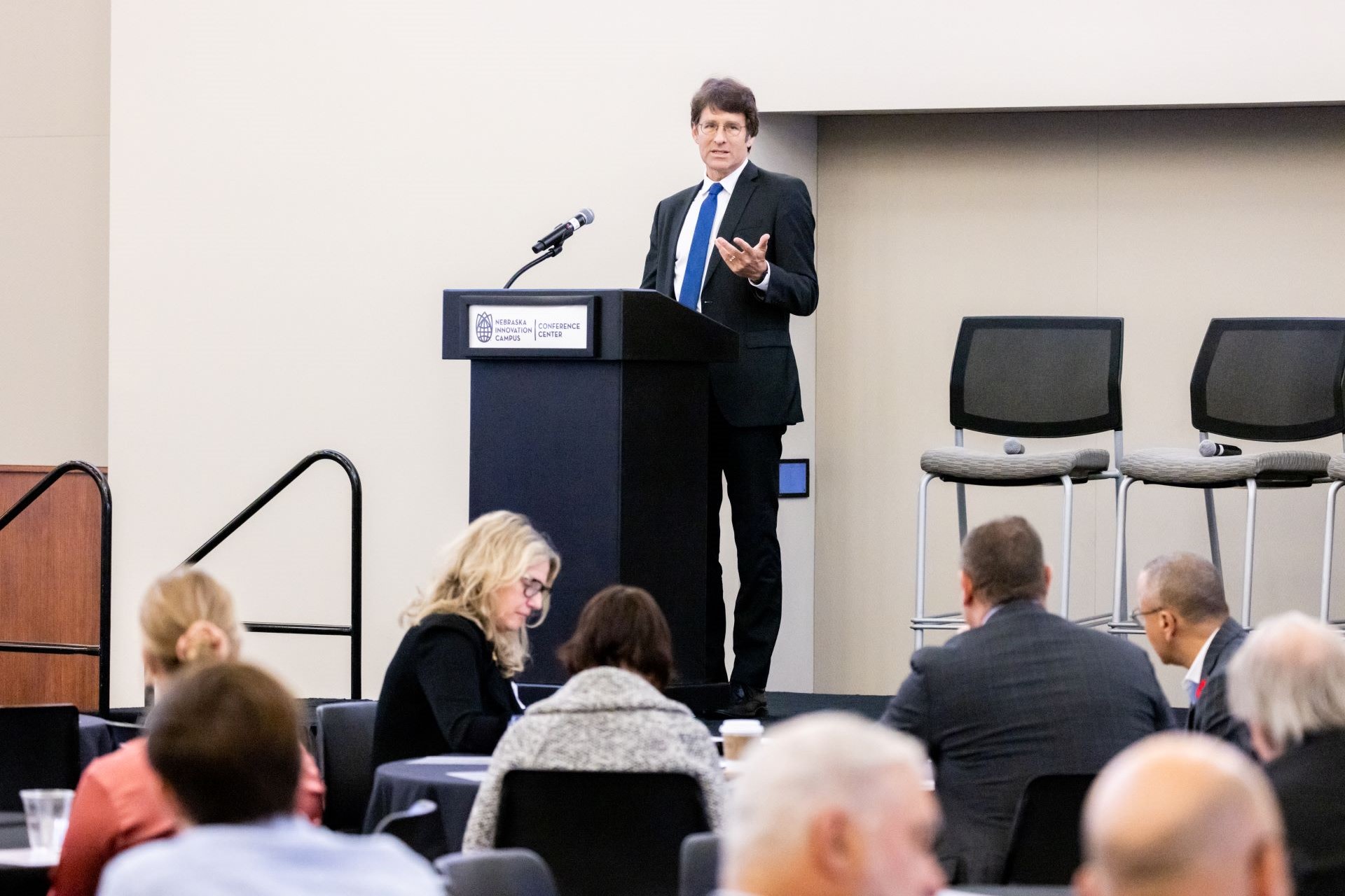 Edward Alden speaks at the Yeutter Symposium