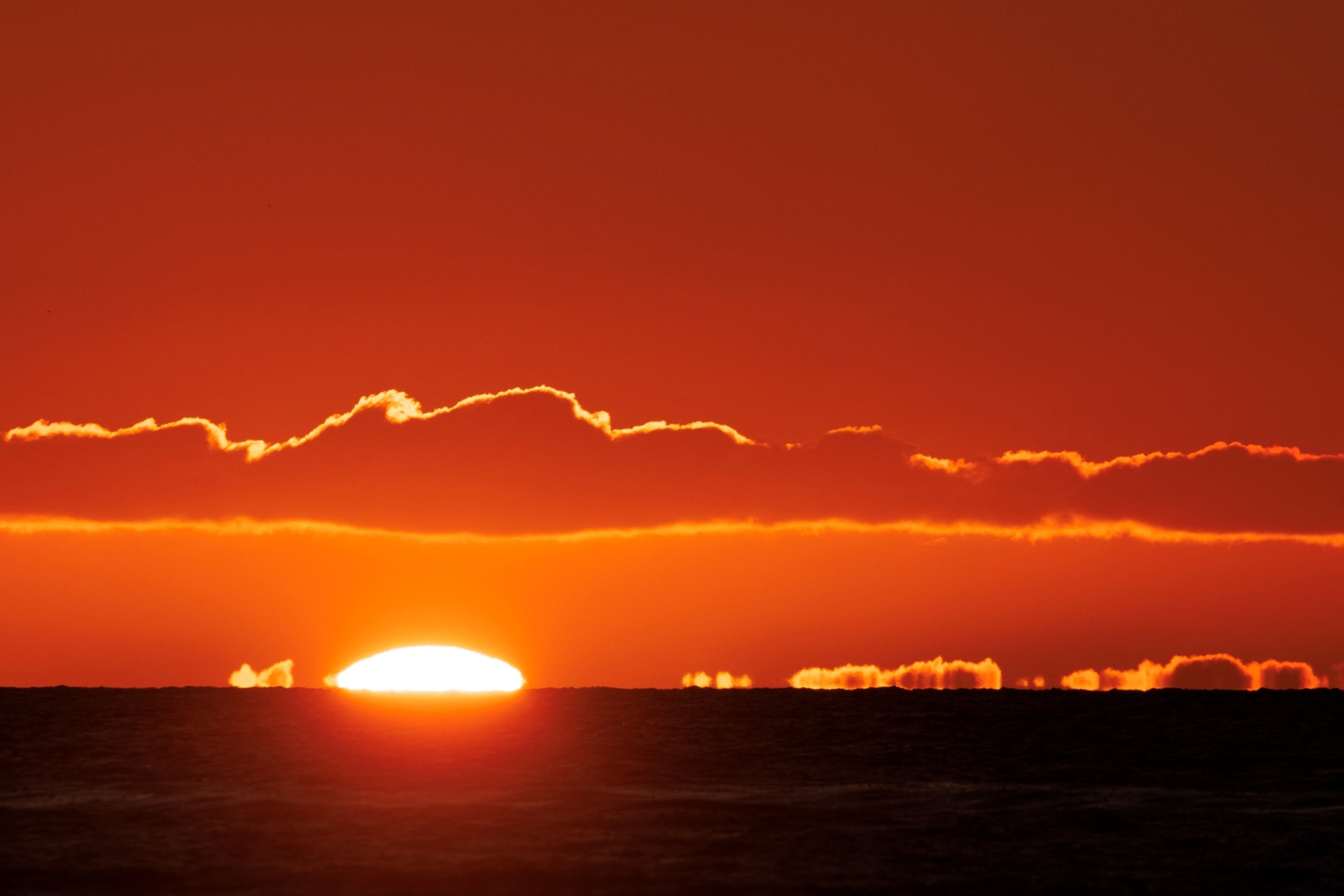 <p>The sun sets on the Pacific Ocean at Cardiff State Beach in Encinitas, California, on December 8, 2022.</p>
