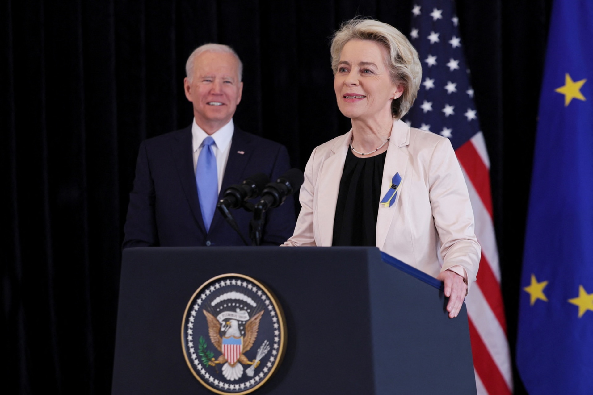 <p>U.S. President Biden meets with European Commission President Von der Leyen, in Brussels.</p>
