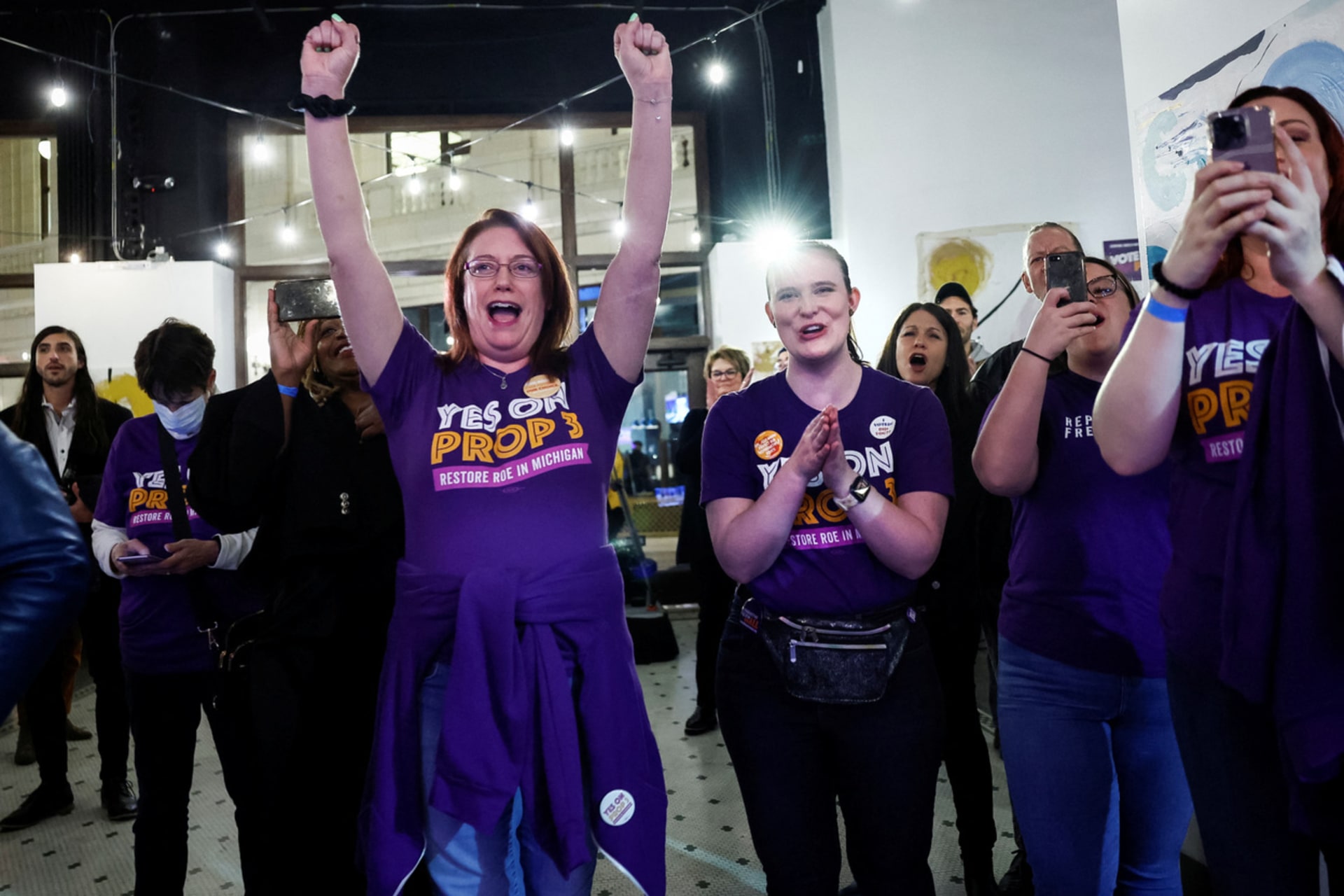 <p>Michigan voters enshrine abortion rights in U.S. midterm election.</p>