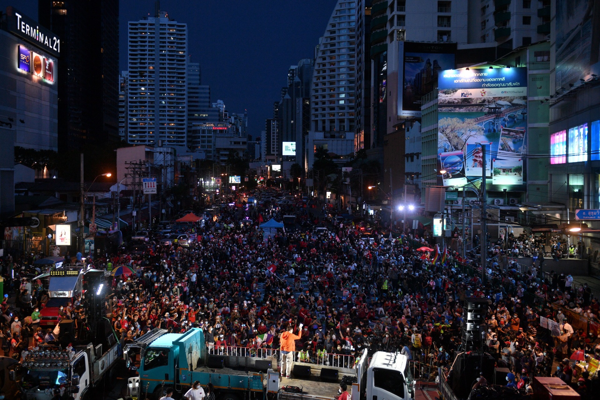 <p>People protest over Thai government’s handling of the COVID-19 pandemic and to demand Prime Minister Prayuth Chan-ocha’s resignation, in Bangkok, Thailand, on September 2, 2021.</p>