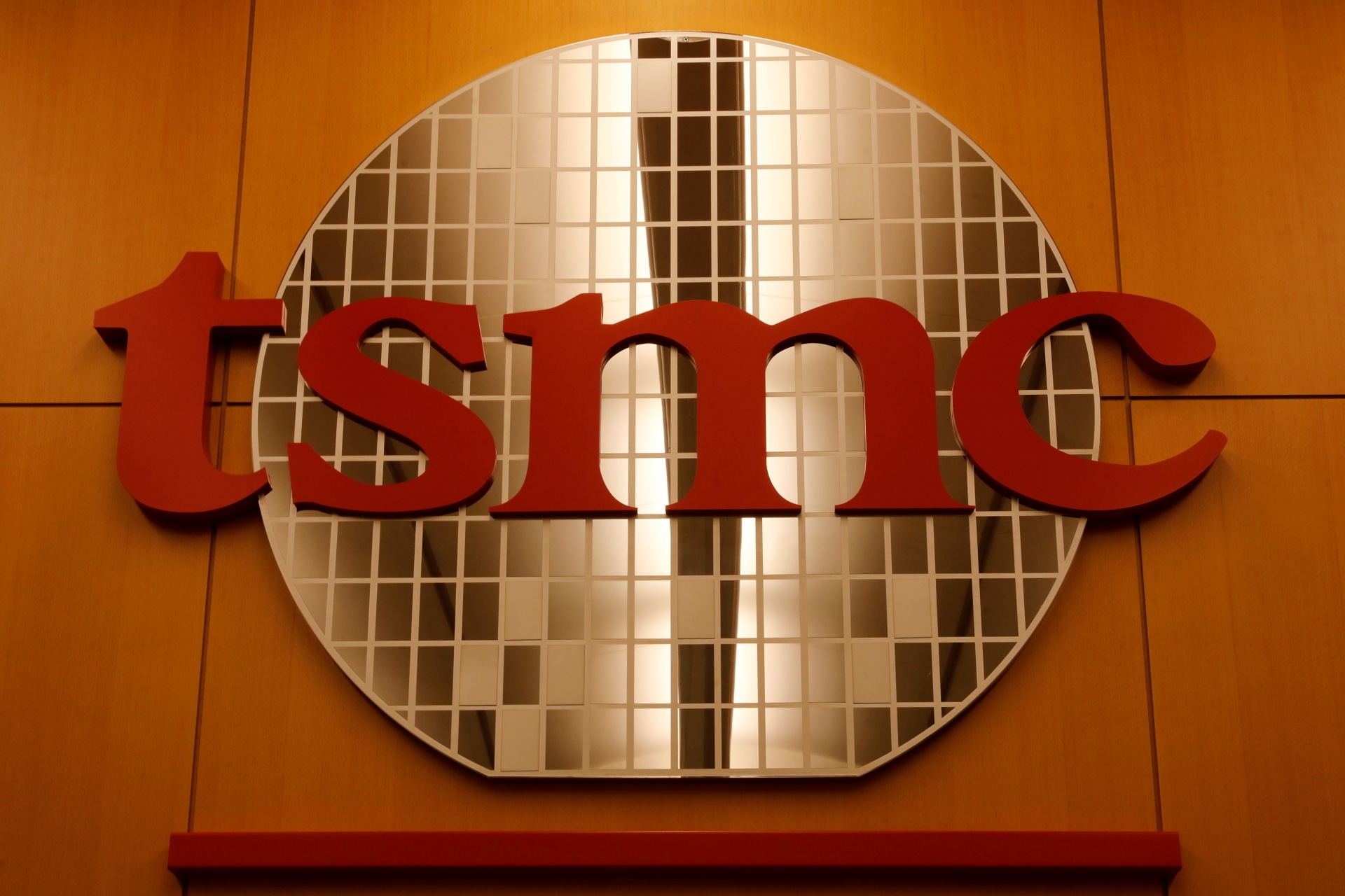 <p>A logo of Taiwan Semiconductor Manufacturing Co (TSMC) is seen at its headquarters.</p>