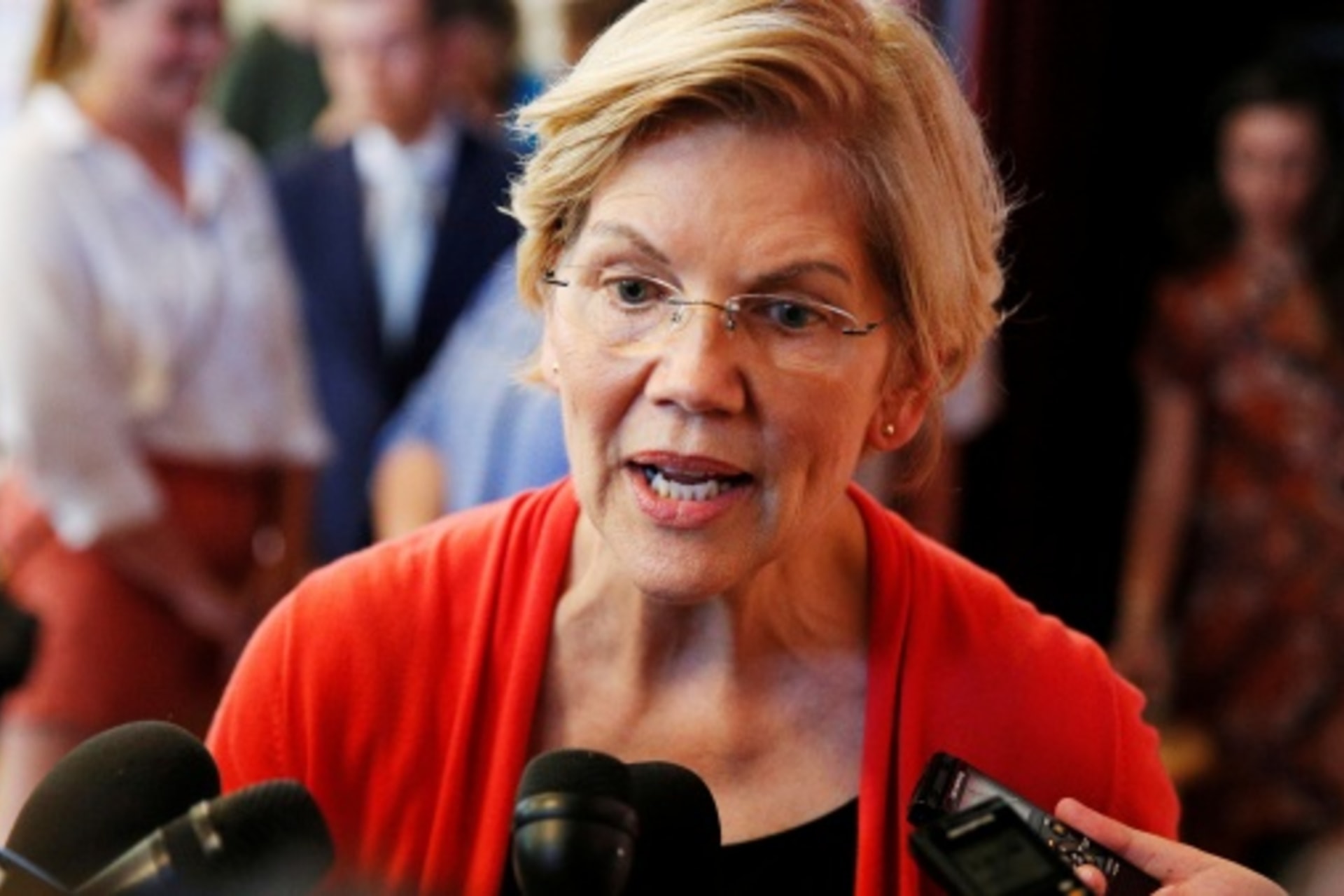 <p>Elizabeth Warren speaks to the media in Peterborough, New Hampshire. Elizabeth Frantz/REUTERS</p>