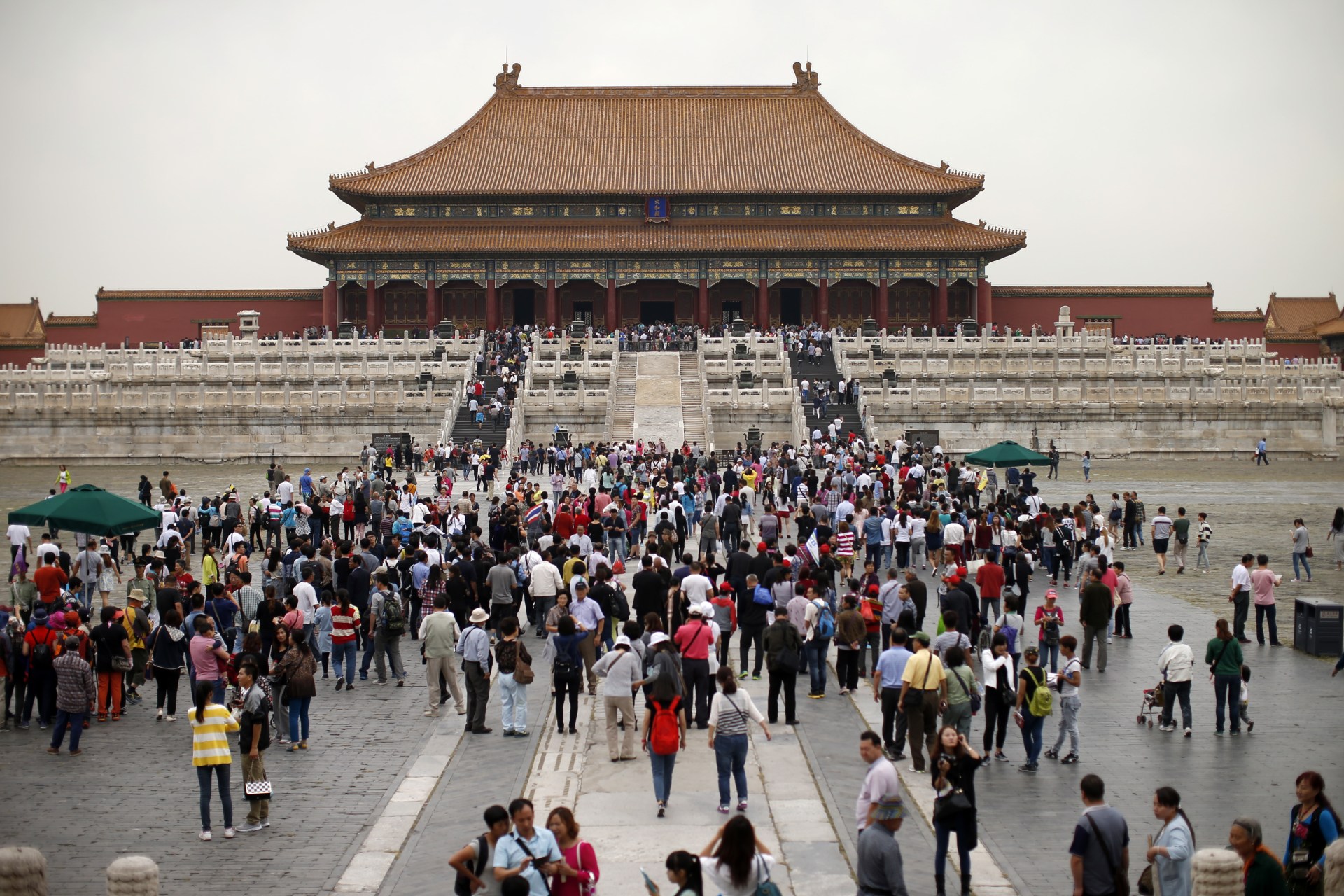 <p>Tourists visit the Forbidden City in Beijing, China, on September 16, 2014.</p>