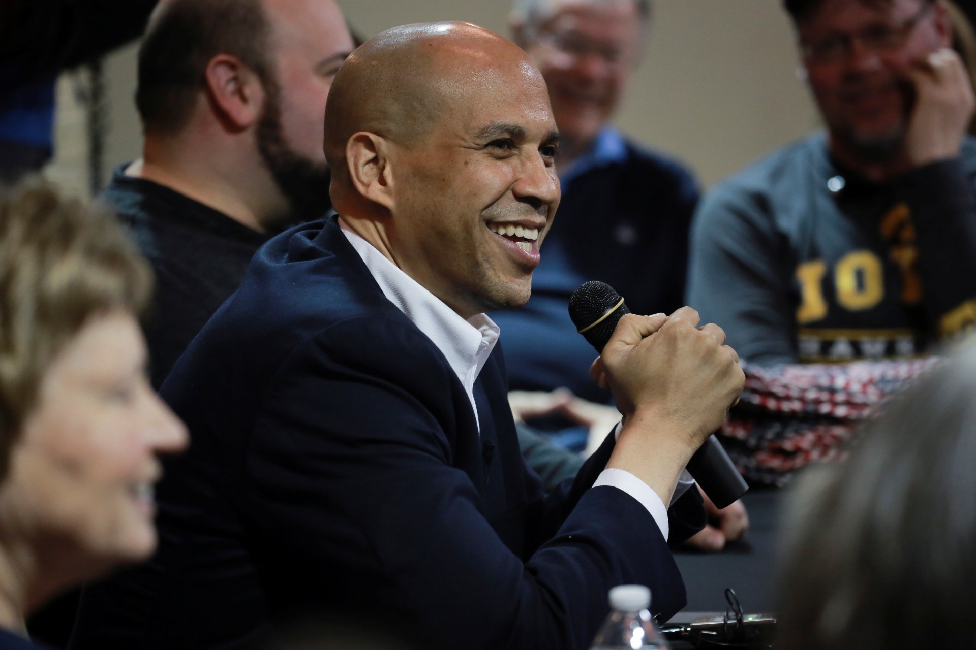 <p>Cory Booker speaks during a town hall meeting in Carroll, Iowa. Elijah Nouvelage/REUTERS</p>
