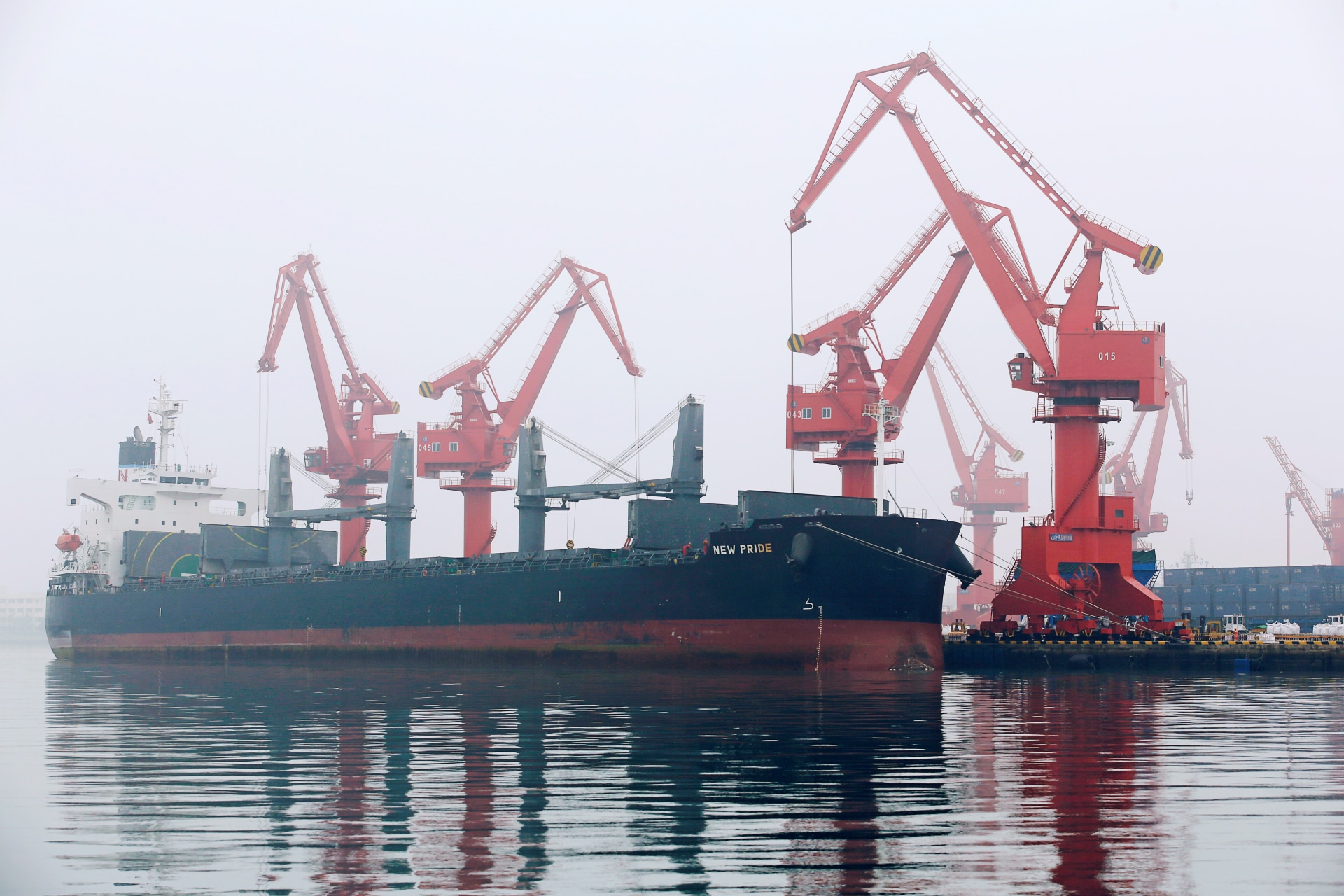 <p>A crude oil tanker is seen at Qingdao Port, Shandong province, China, April 21, 2019. Picture taken April 21, 2019. </p>
