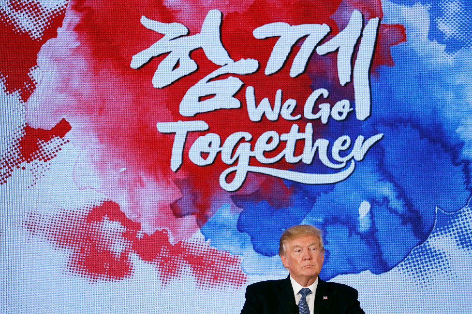 <p>U.S. President Donald Trump attends a dinner hosted by South Korea’s President Moon Jae-in at the Blue House in Seoul, South Korea on November 7, 2017. </p>