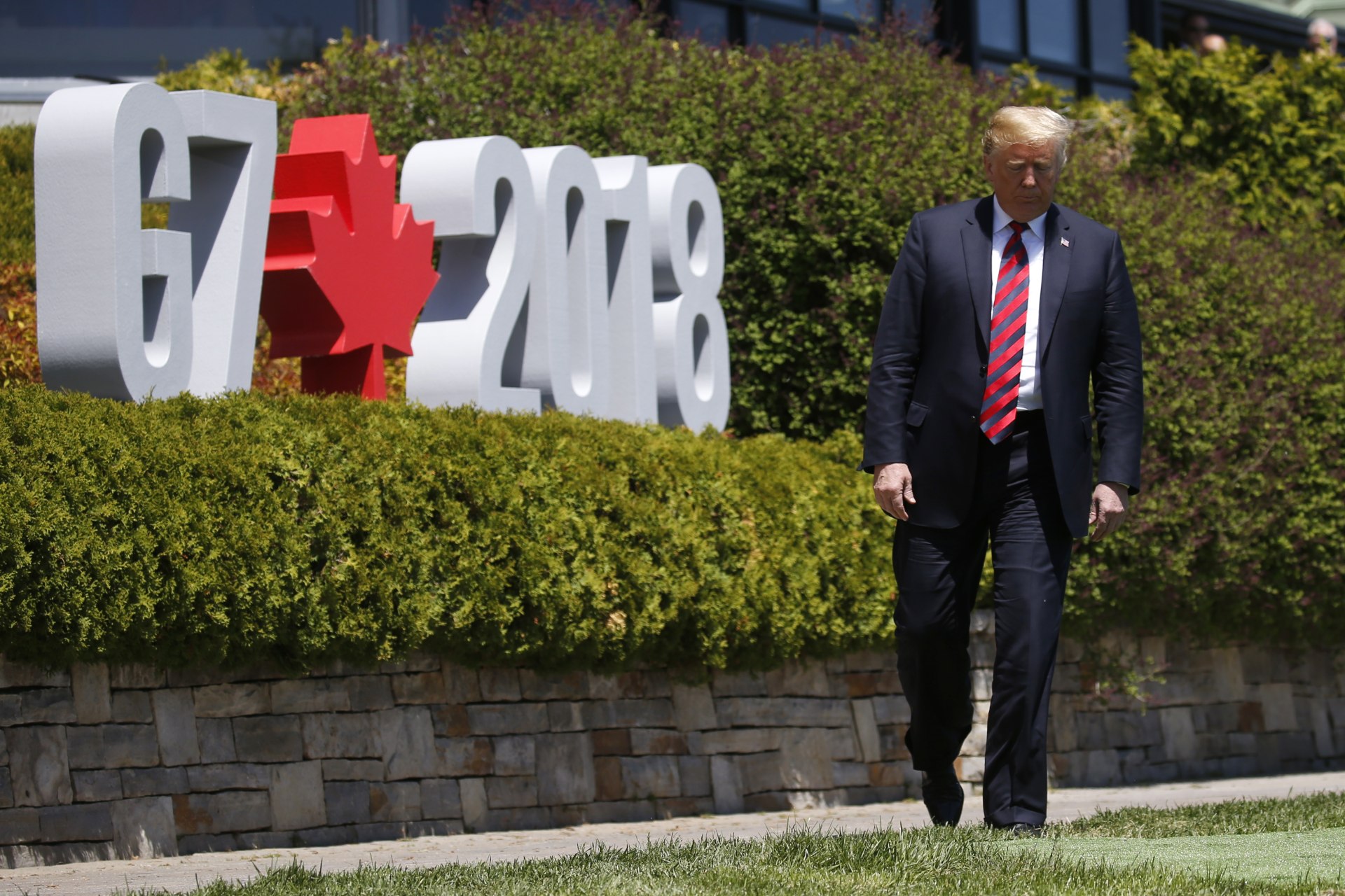 <p>U.S. President Donald J. Trump arrives at the G7 summit in Charlevoix, Canada on June 8, 2018. </p>