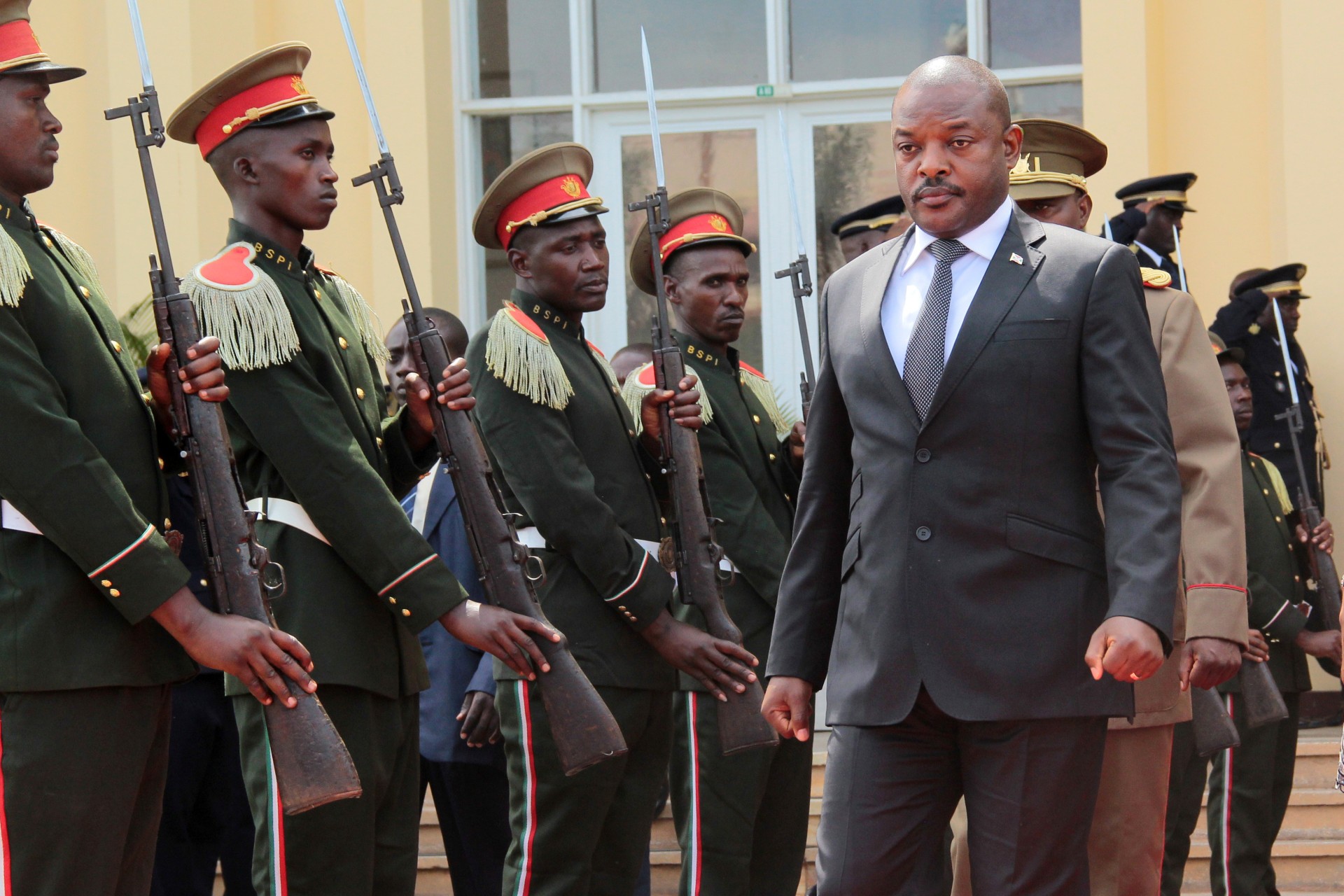 <p>Burundi’s President Pierre Nkurunziza walks during a ceremony in tribute to the former late President Colonel Jean-Baptiste Bagaza at the national congress palace in Bujumbura, Burundi May 16, 2016.</p>