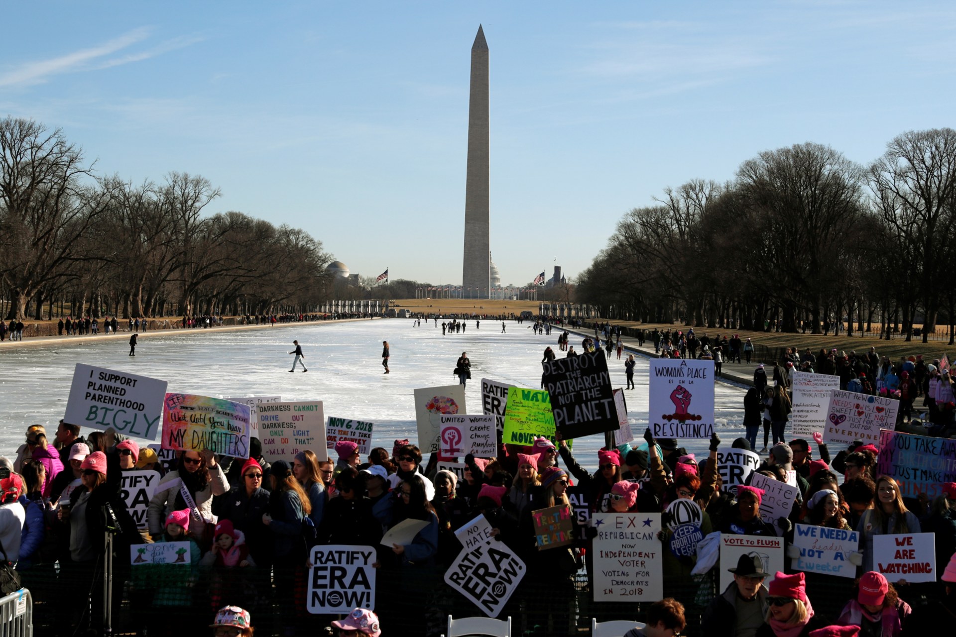 <p>People participate in the Second Annual Women’s March in Washington, U.S. January 20, 2018.</p>
