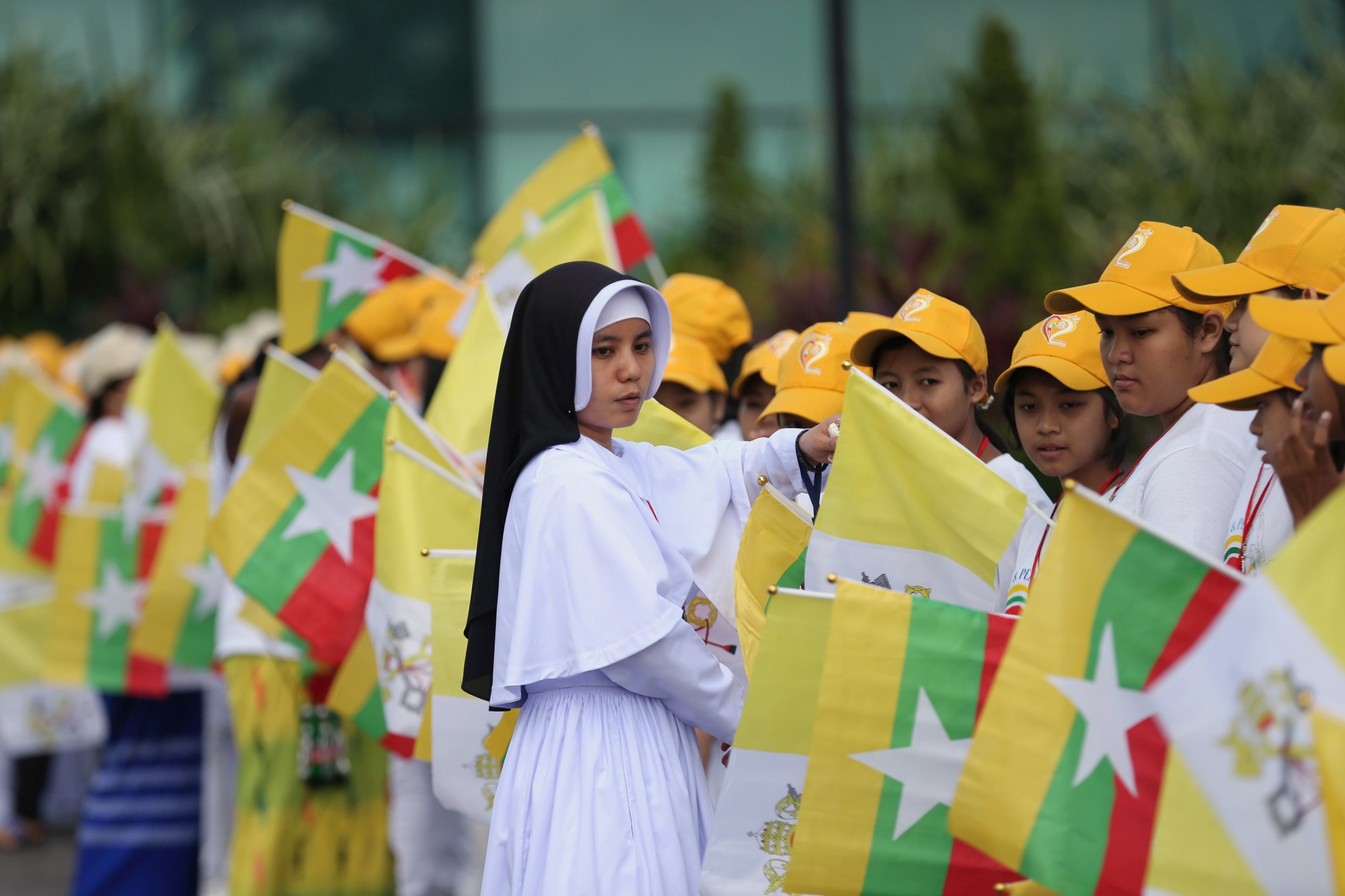 <p>People line the street as they await the arrival of Pope Francis in Yangon, Myanmar on November 27, 2017.</p>
