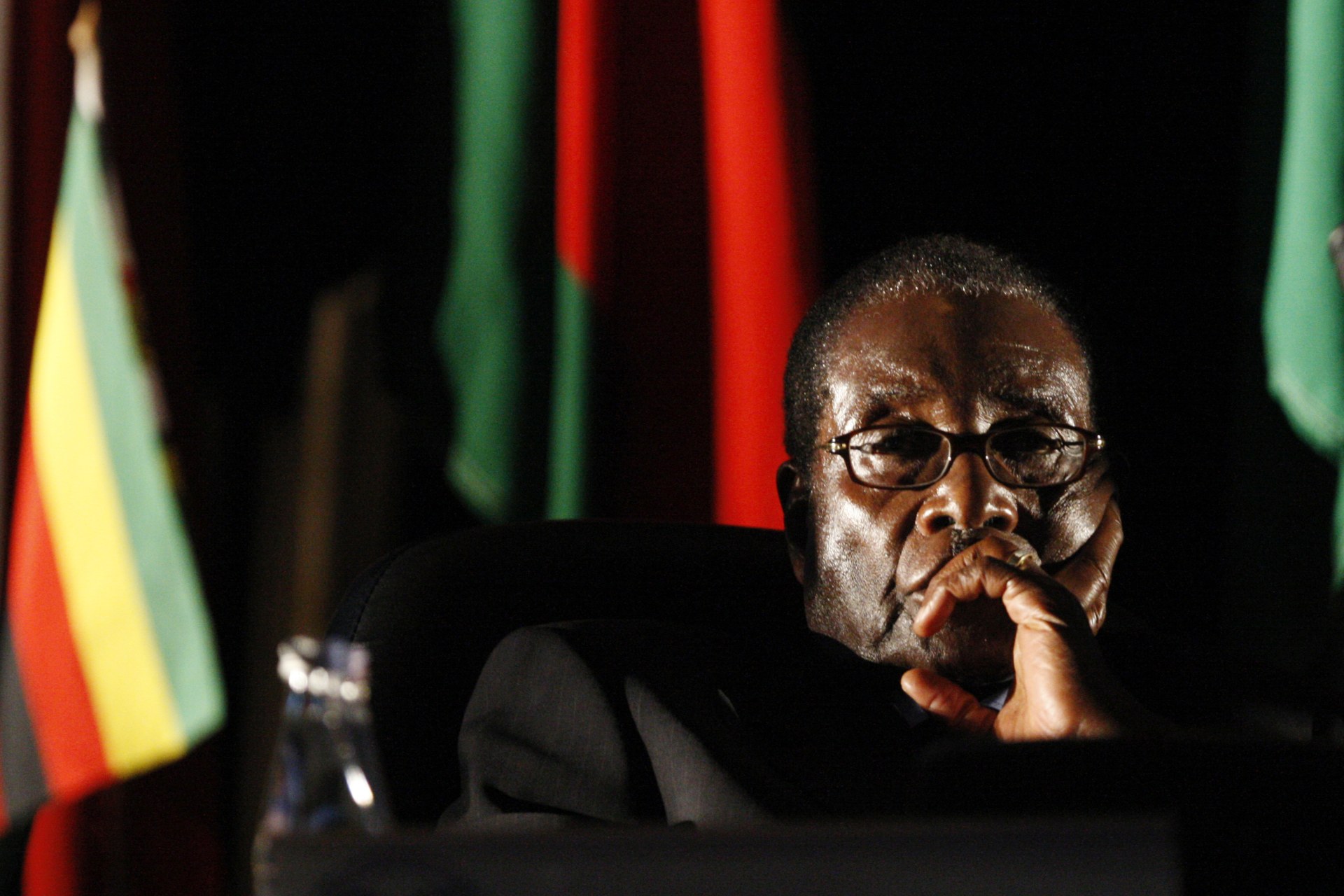 <p>Zimbabwean President Robert Mugabe during the summit of the Southern African Development Community (SADC) in Johannesburg, August 17, 2008. </p>