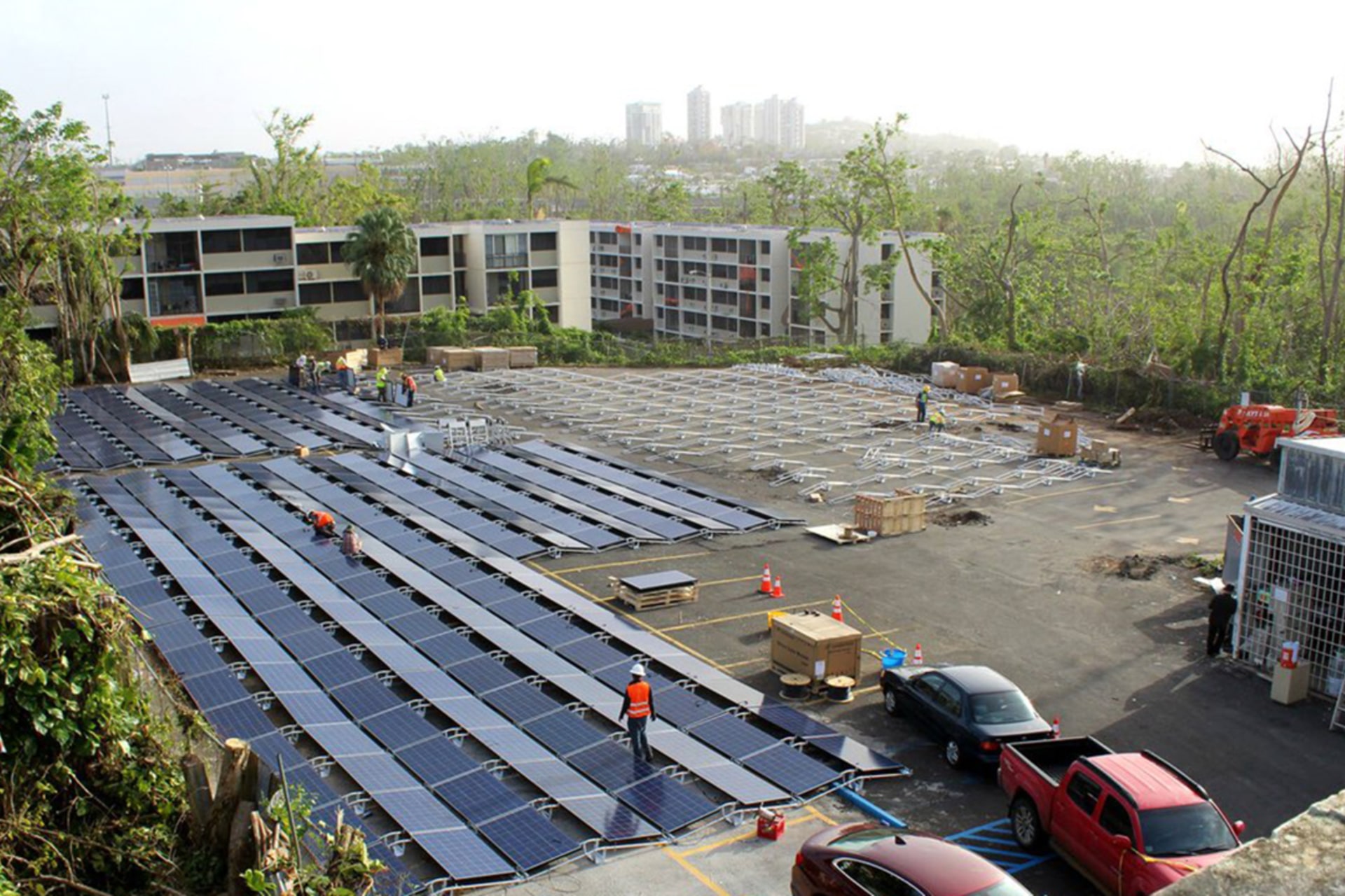 <p>Tesla installed solar panels and battery storage to power San Juan’s Hospital del Niño (Children’s Hospital) in what it calls “the first of many solar+battery Tesla projects going live in Puerto Rico.”</p>
