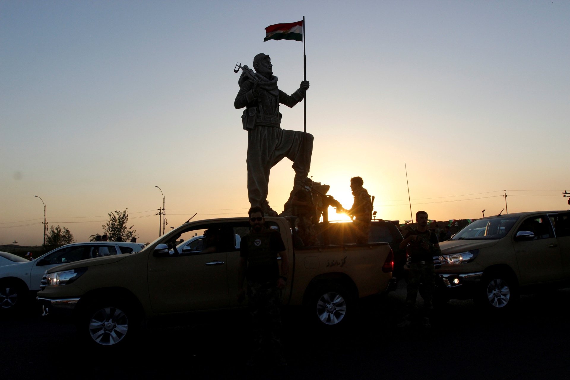 <p>Newly unveiled statue in Kirkuk pays tribute to the Peshmerga, Iraqi Kurdistan’s main fighting forces in Kirkuk, Iraq September 23, 2017.</p>