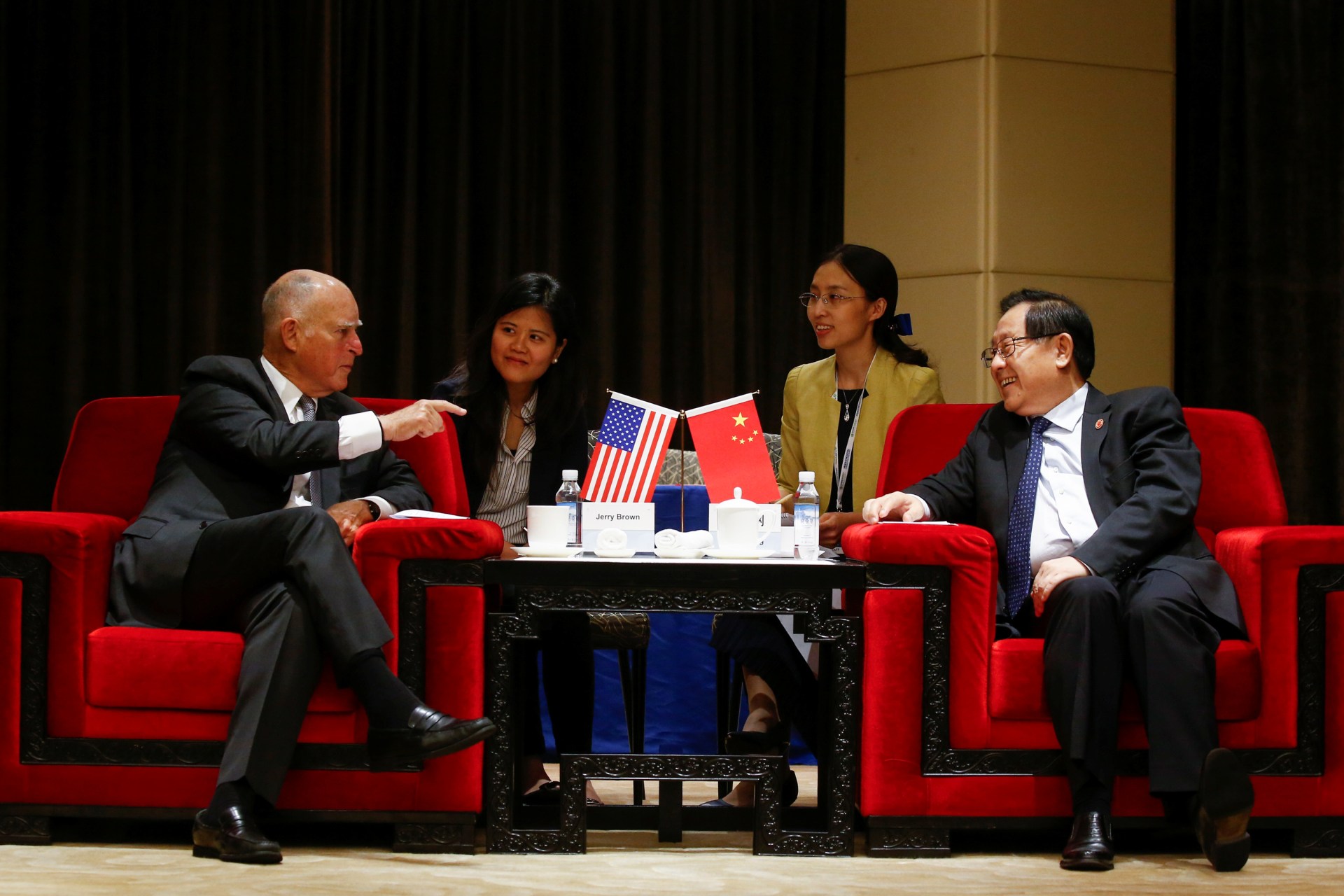 <p>California Governor Jerry Brown meets with Chinese Minister of Science and Technology Wan Gang in Beijing, China, on June 6, 2017.</p>