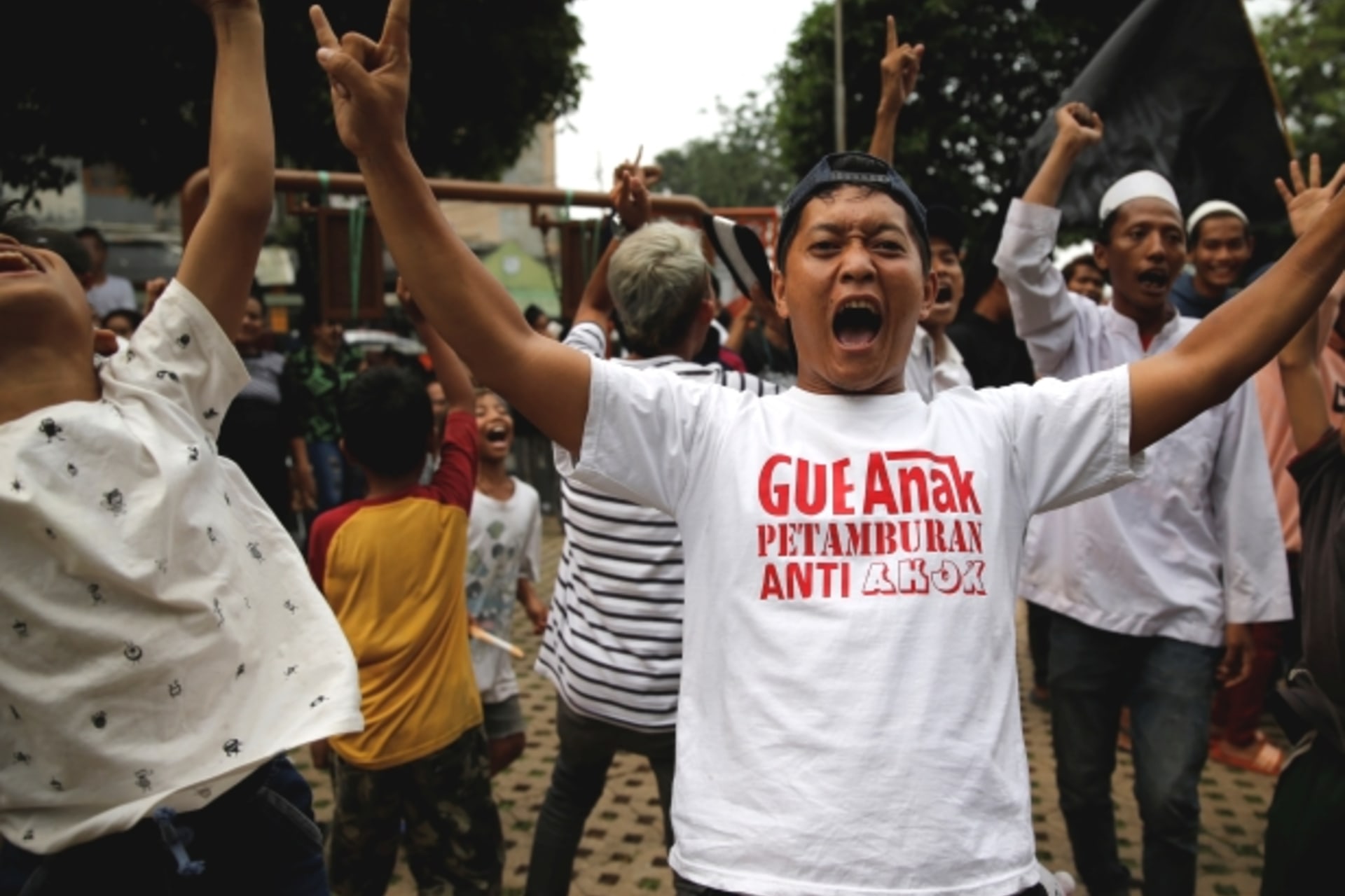 <p>Anti-Ahok-Jakarta</p>