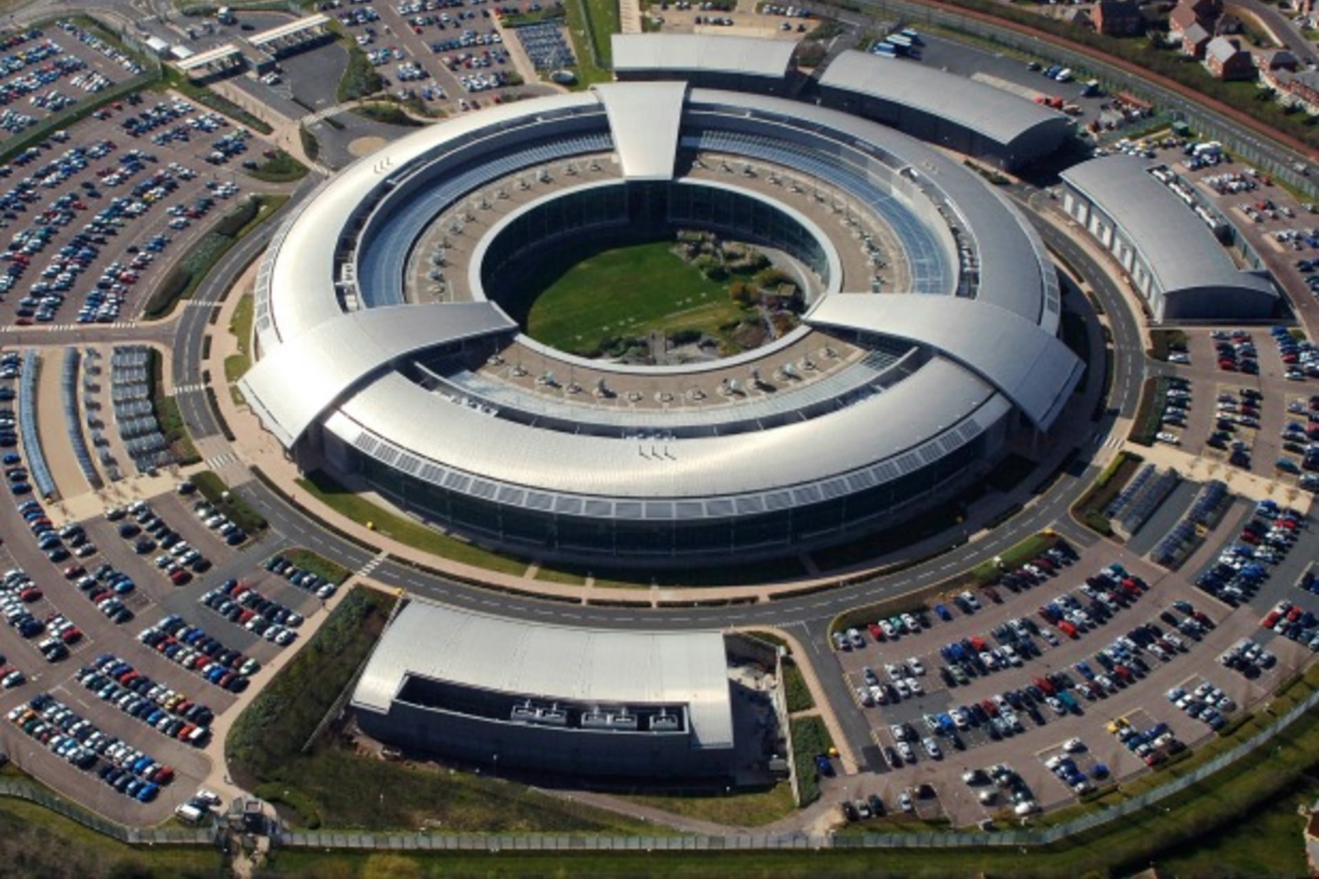 <p>CFR Cyber Net Politics</p>